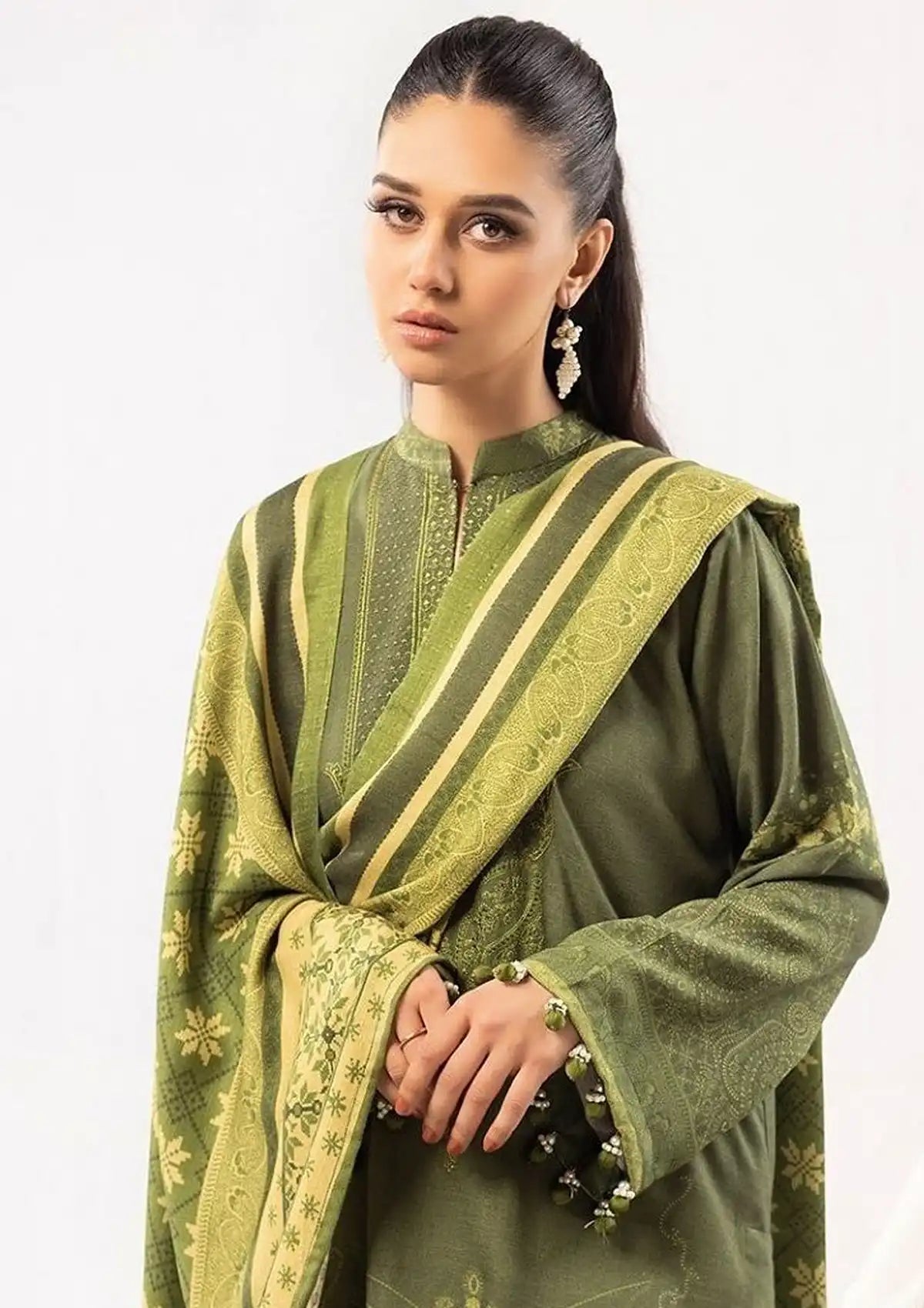 mohsin-saeed-fabrics-designer-daily-wear-formal-and-wedding-suits-within-budget-This-product-is-from-rang-brang-by-nur25-rb-202-is-available-on-Mohsin-saeed-fabrics-website.