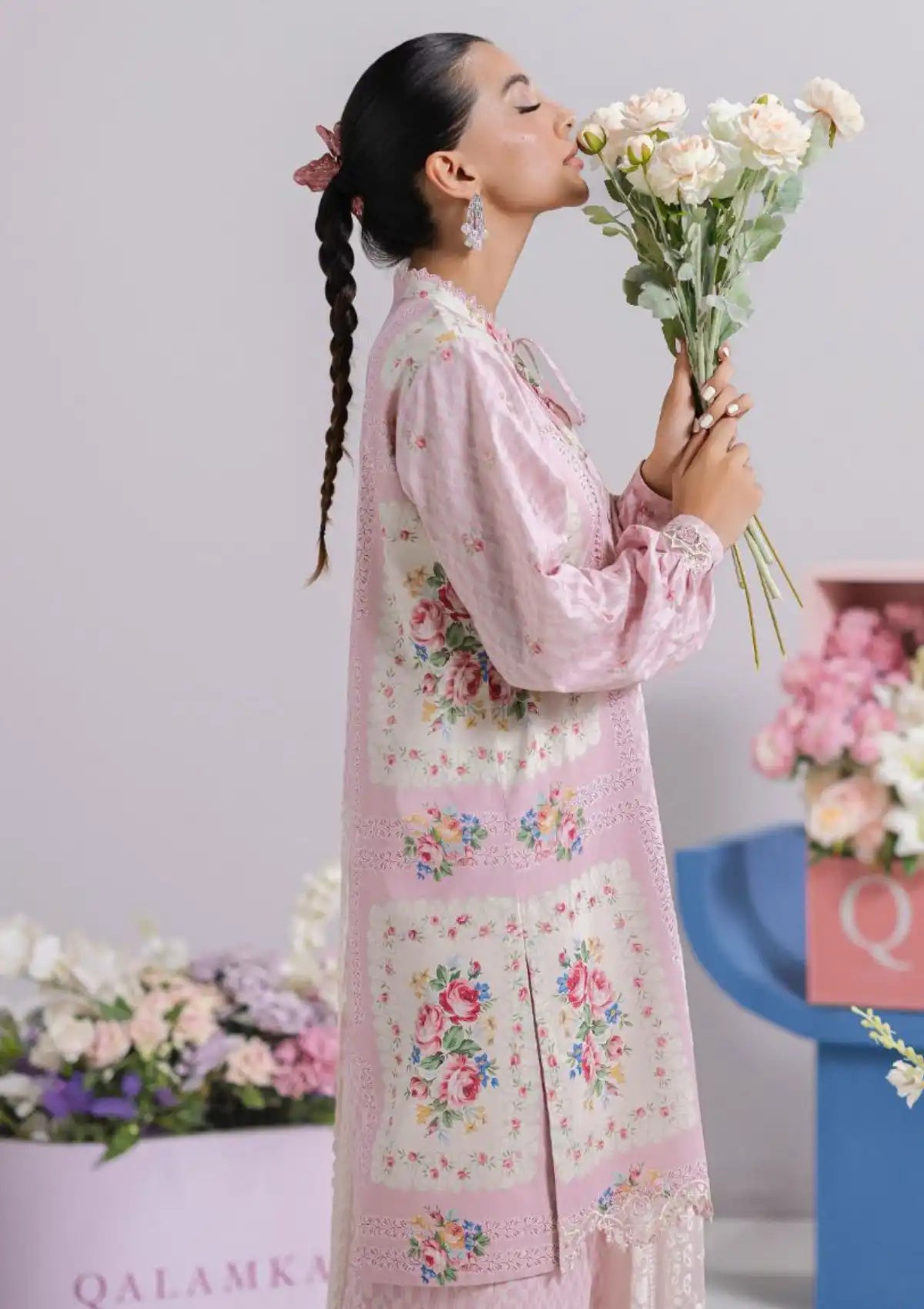 mohsin-saeed-fabrics-is-selling-online-and-in stores-Luxury-daily-wear-wedding-wear-formal-wear-in-budgeted-price-This-product-is-from-qalamkar-qprints-lawn25-vol-2-em-02b-kira-is-available-on-Mohsin-saeed-fabrics-website.