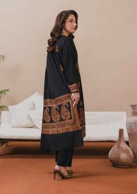 mohsin-saeed-fabrics-designer-daily-wear-formal-and-wedding-suits-within-budget-This-product-is-from-peridot-pashmina-kani25-pr-478-is-available-on-Mohsin-saeed-fabrics-website.