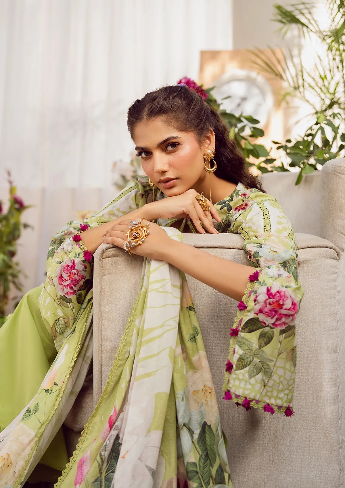 mohsin-saeed-fabrics-designer-daily-wear-formal-and-wedding-suits-within-budget-This-product-is-from-elaf-prints-lawn25-vol-2-eps-5a-lush-radiance-is-available-on-Mohsin-saeed-fabrics-website.