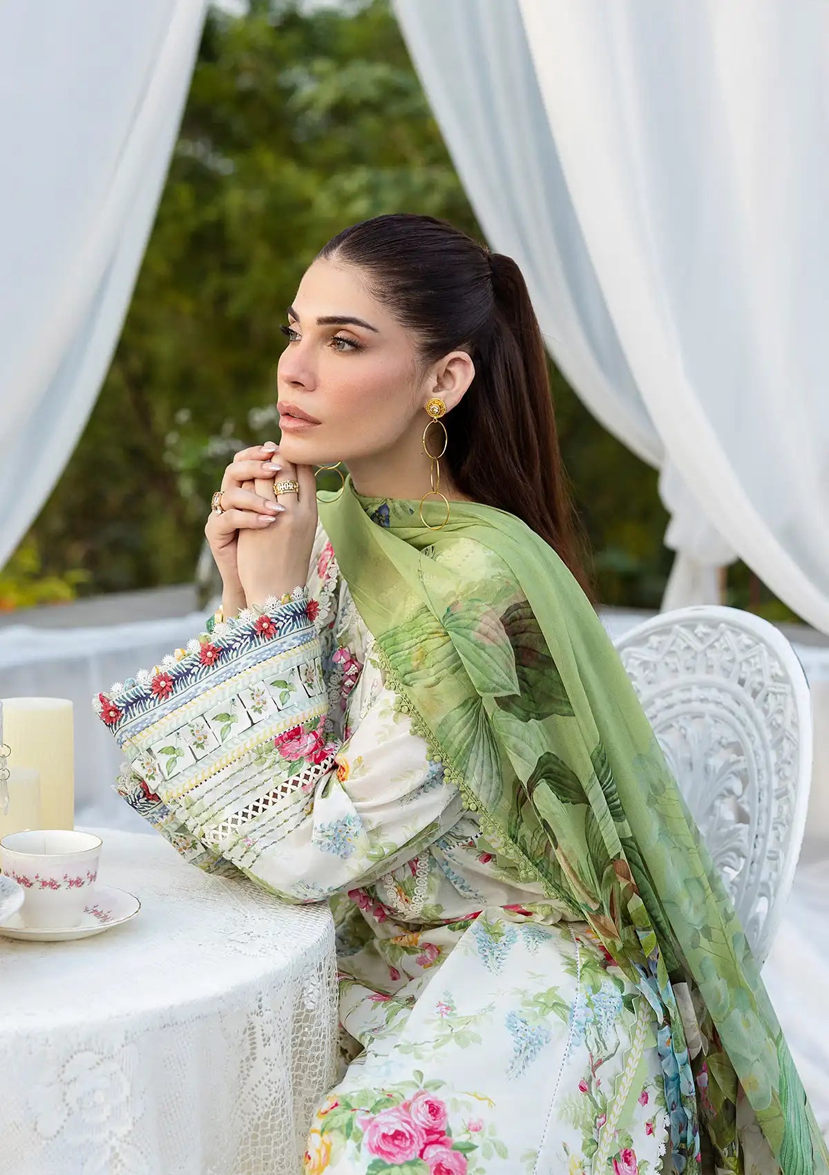 mohsin-saeed-fabrics-designer-daily-wear-formal-and-wedding-suits-within-budget-This-product-is-from-elaf-prints-lawn25-ecd-06a-blossomea-is-available-on-Mohsin-saeed-fabrics-website.