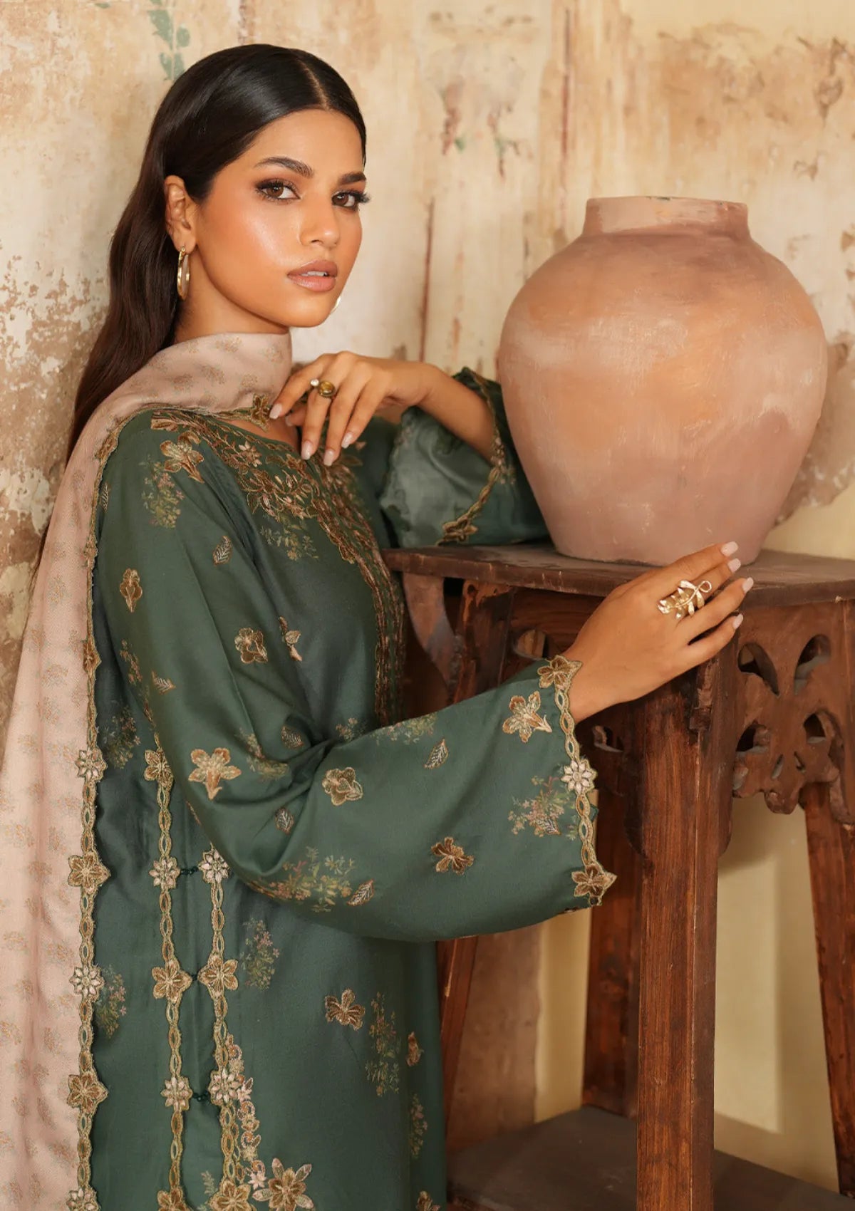 Iznik Pre-Fall'25 IPF-05