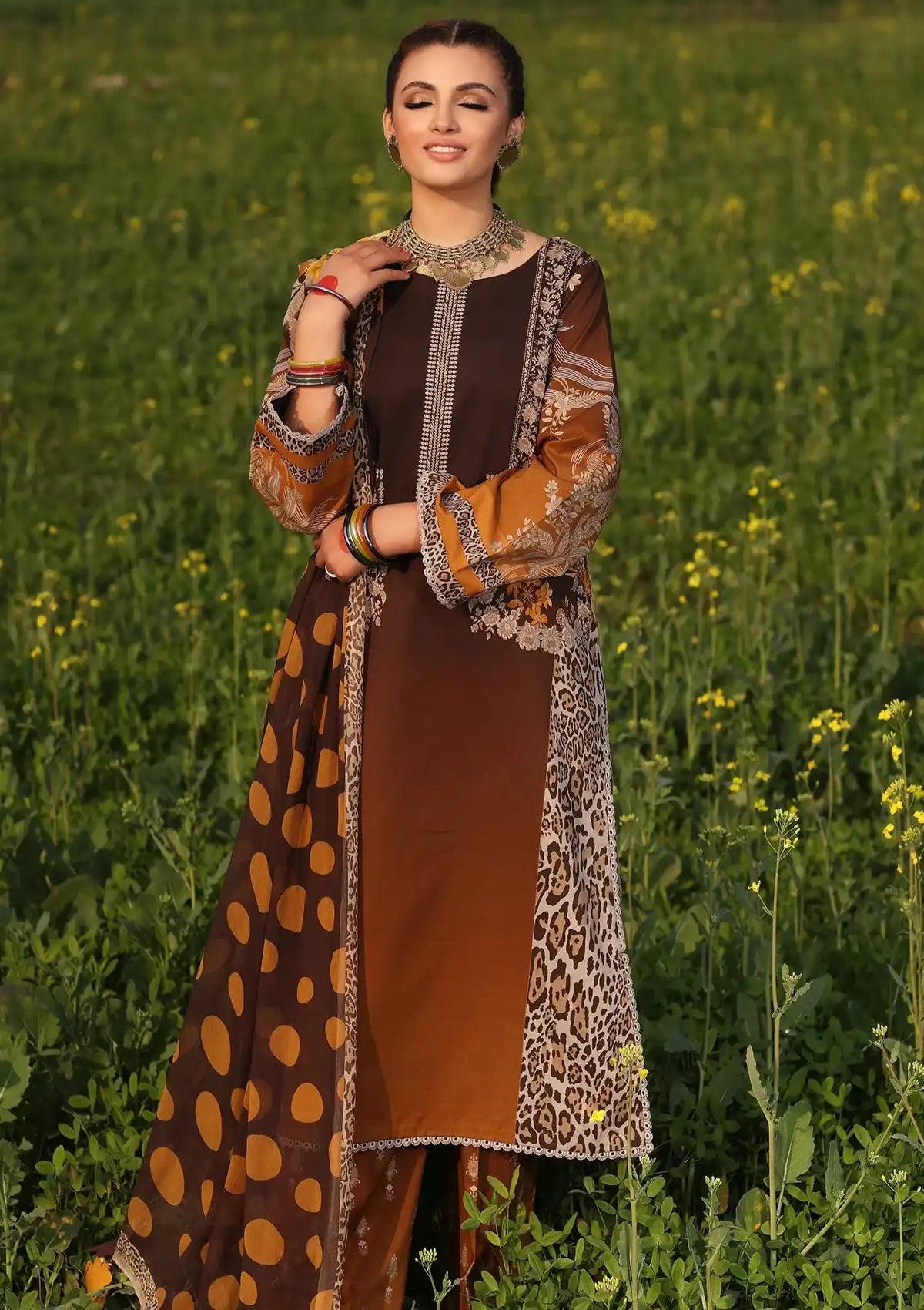 Charizma Signature Prints Lawn'24 SP4-09 - Mohsin Saeed Fabrics