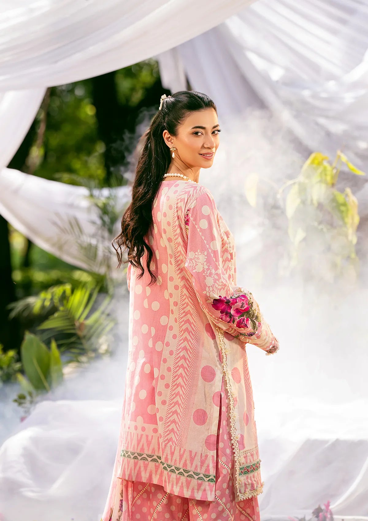 mohsin-saeed-fabrics-designer-daily-wear-formal-and-wedding-suits-within-budget-This-product-is-from-elaf-prints-lawn25-vol-2-eps-2a-rose-dusk-is-available-on-Mohsin-saeed-fabrics-website.