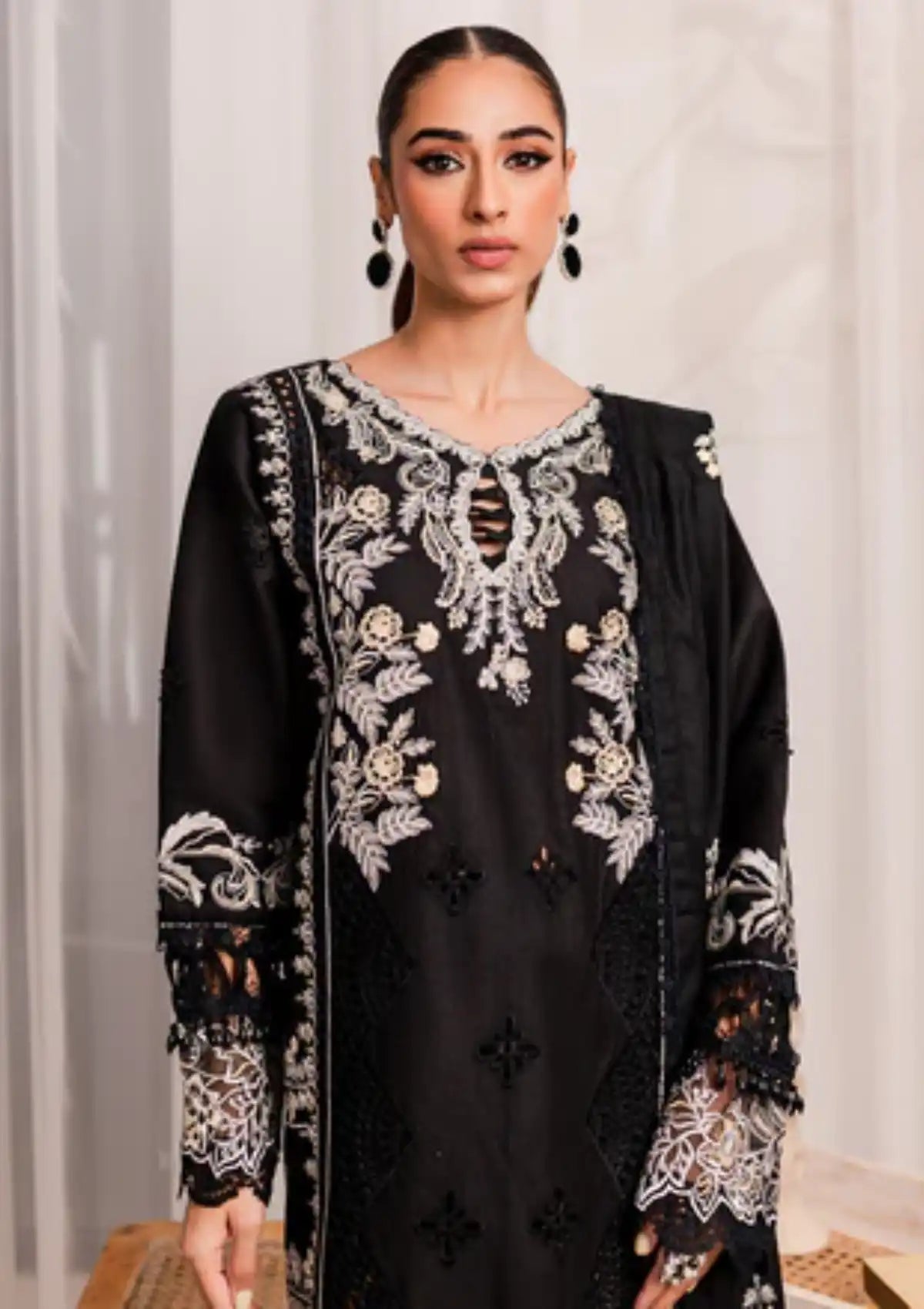 Parishay Nuray-e-Nazar Winter'23 NNF-12 - Mohsin Saeed Fabrics