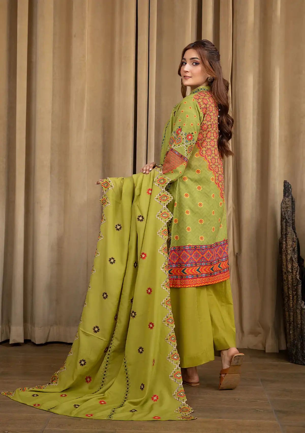 Safwa Bliss Emb Lawn'24 SBL-05 - Mohsin Saeed Fabrics