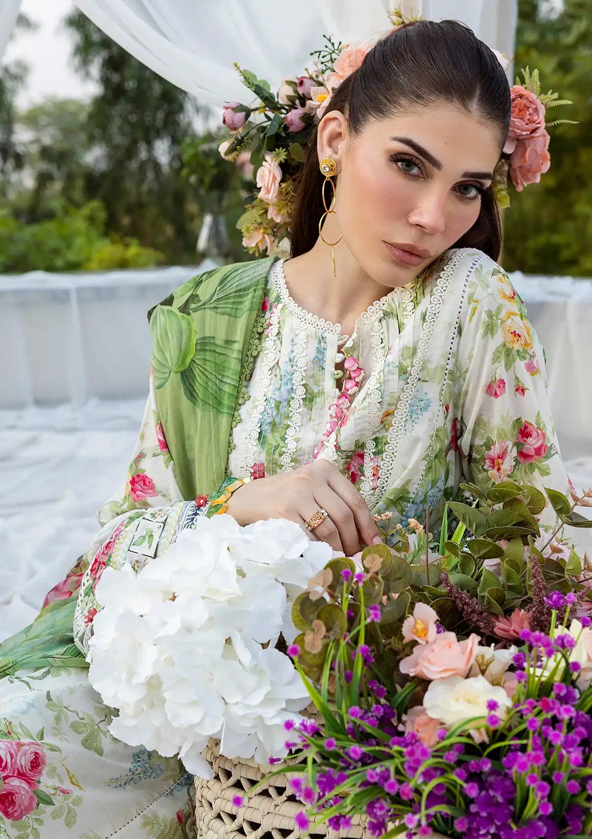 mohsin-saeed-fabrics-designer-daily-wear-formal-and-wedding-suits-within-budget-This-product-is-from-elaf-prints-lawn25-ecd-06a-blossomea-is-available-on-Mohsin-saeed-fabrics-website.