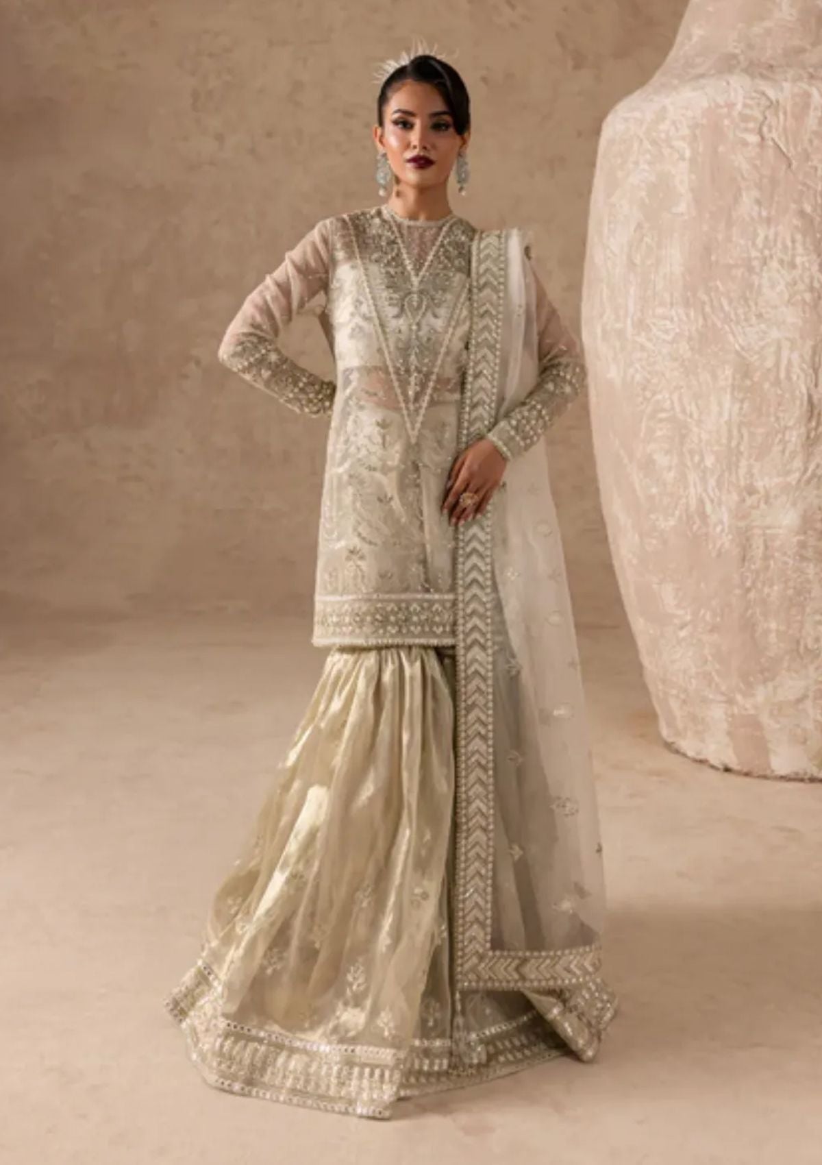 mohsin-saeed-fabrics-designer-daily-wear-formal-and-wedding-suits-within-budget-This-product-is-from-imran-ramzan-cherie25-pearl-reverie-is-available-on-Mohsin-saeed-fabrics-website.