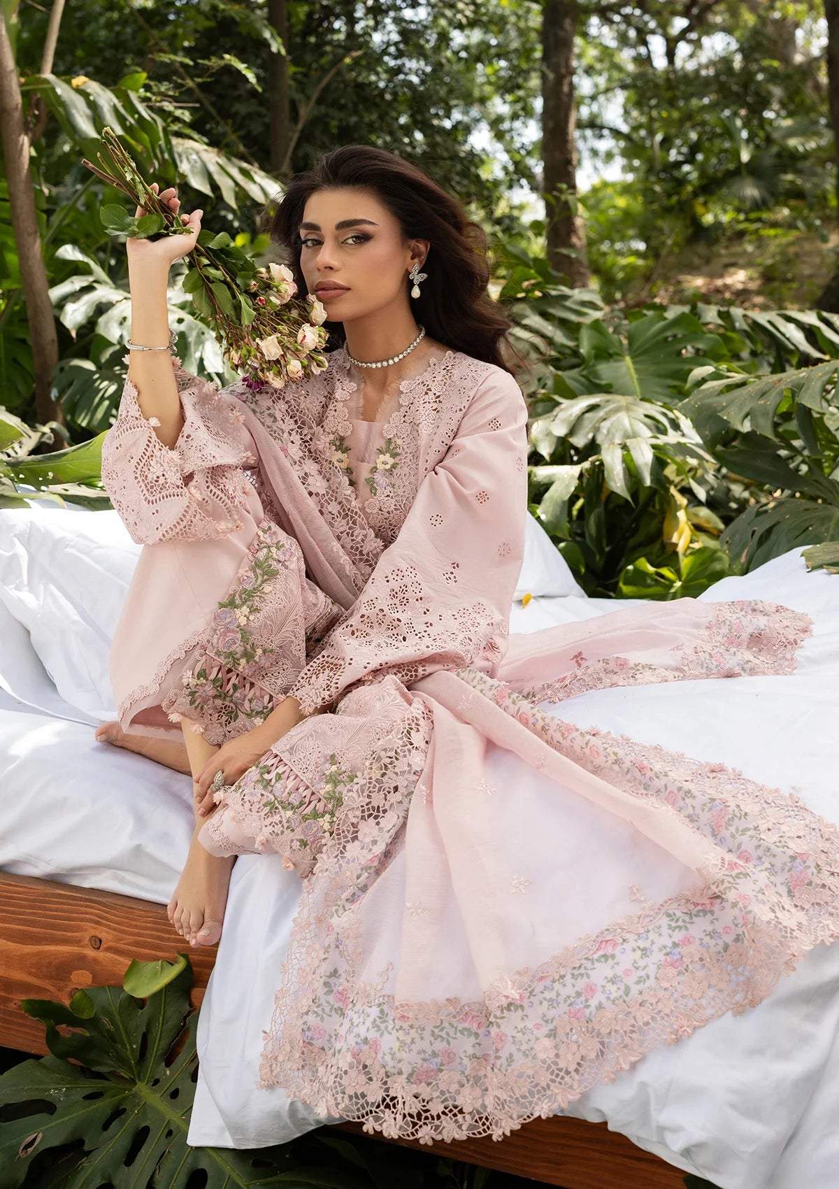 Elaf Luxury Lawn Vol-2'26 ELQ-1B LOVE ESCAPE