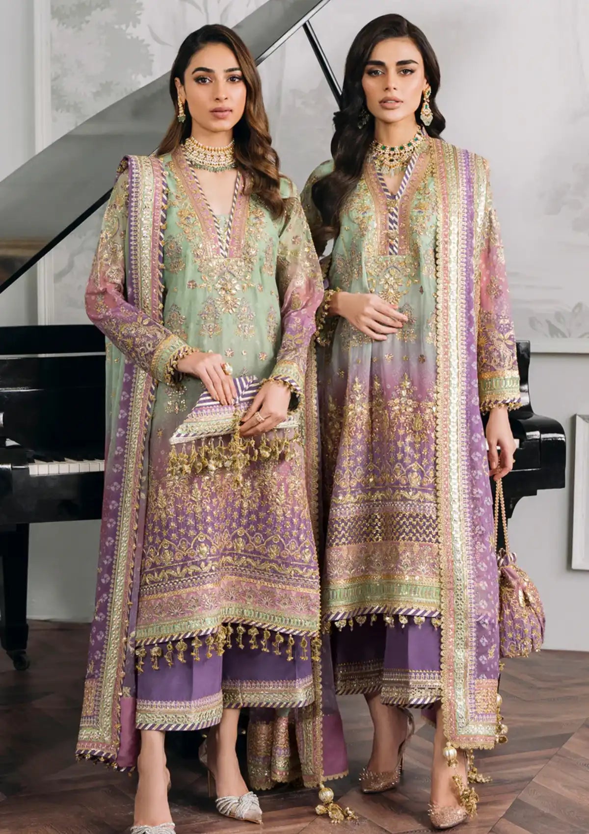Baroque Emb Chantelle'24 Vol-12 CH12-08