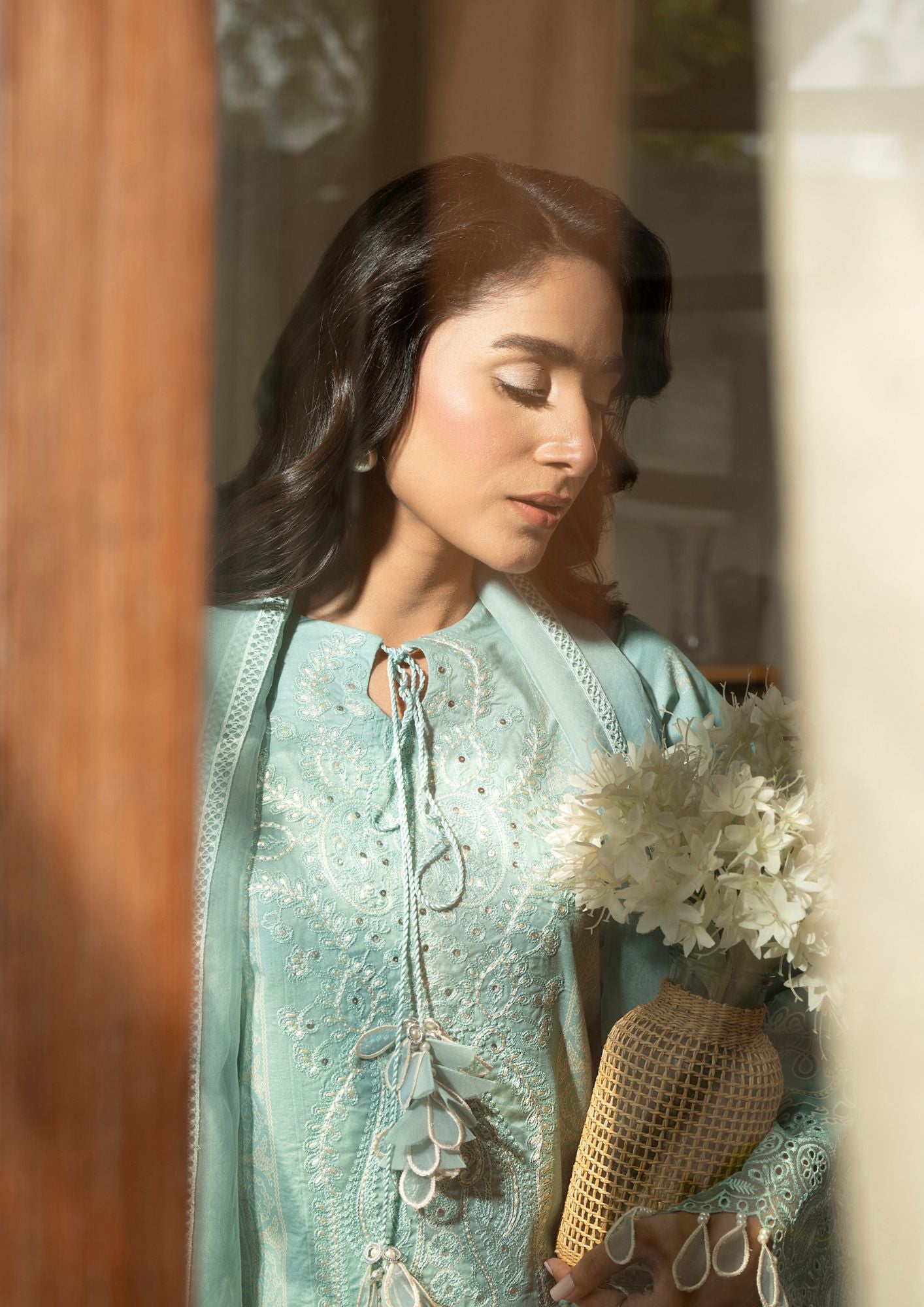 mohsin-saeed-fabrics-affordable-luxury-outfits-for-daily-formal-and-wedding-wear-This-product-is-from-tana-bana-sunday-bloom-print-emb25-d-06-is-available-on-Mohsin-saeed-fabrics-website.
