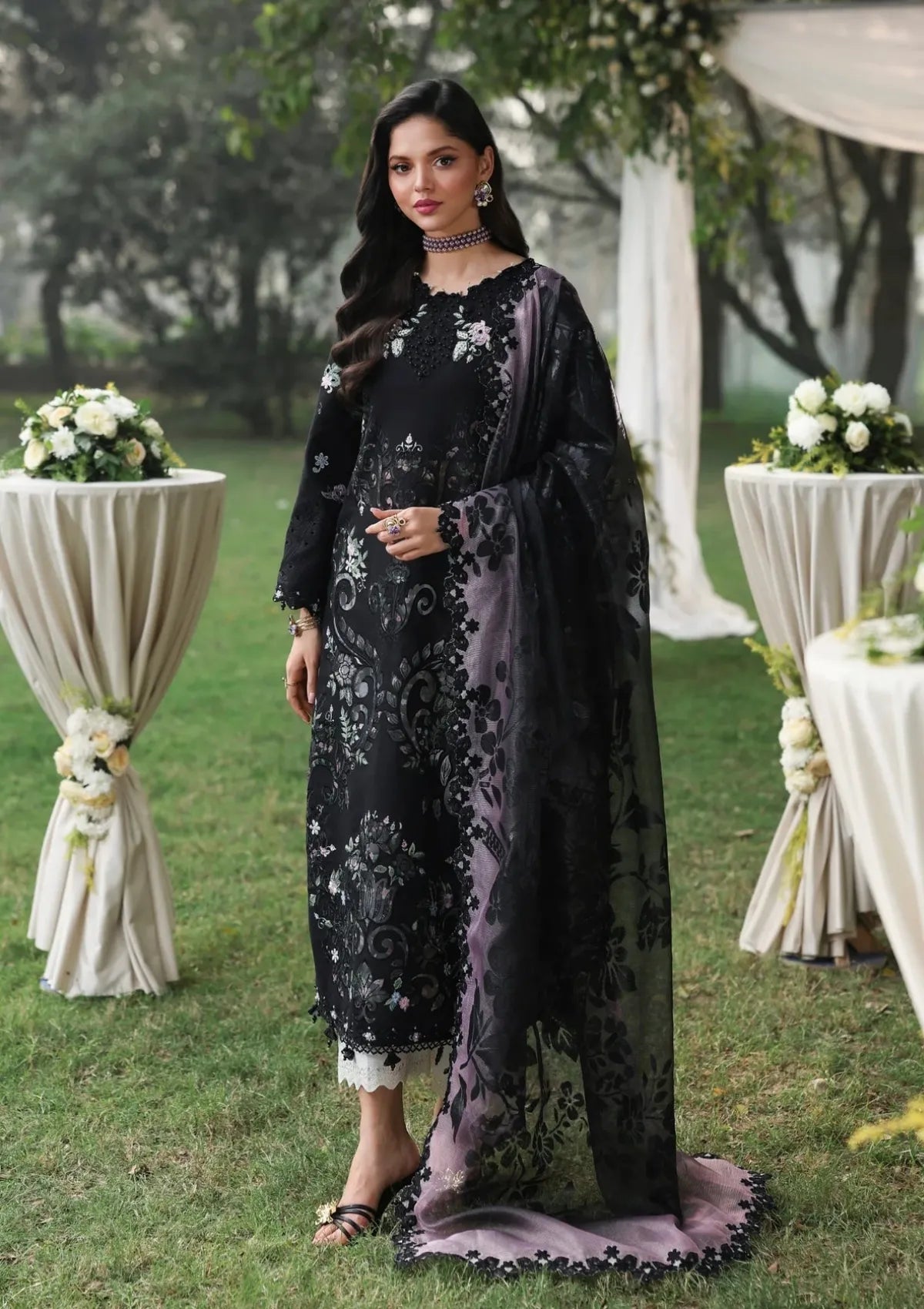 Sardinia Tales Of Petals'26 D-1504B MIDNIGHT BLOOM