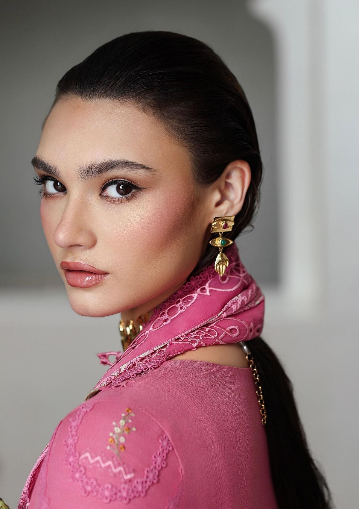 mohsin-saeed-fabrics-luxury-fashion-collection-daily-wear-wedding-and-formal-in-budget-This-product-is-from-qalamkar-qline-linen25-kl-04-bloom-is-available-on-Mohsin-saeed-fabrics-website.