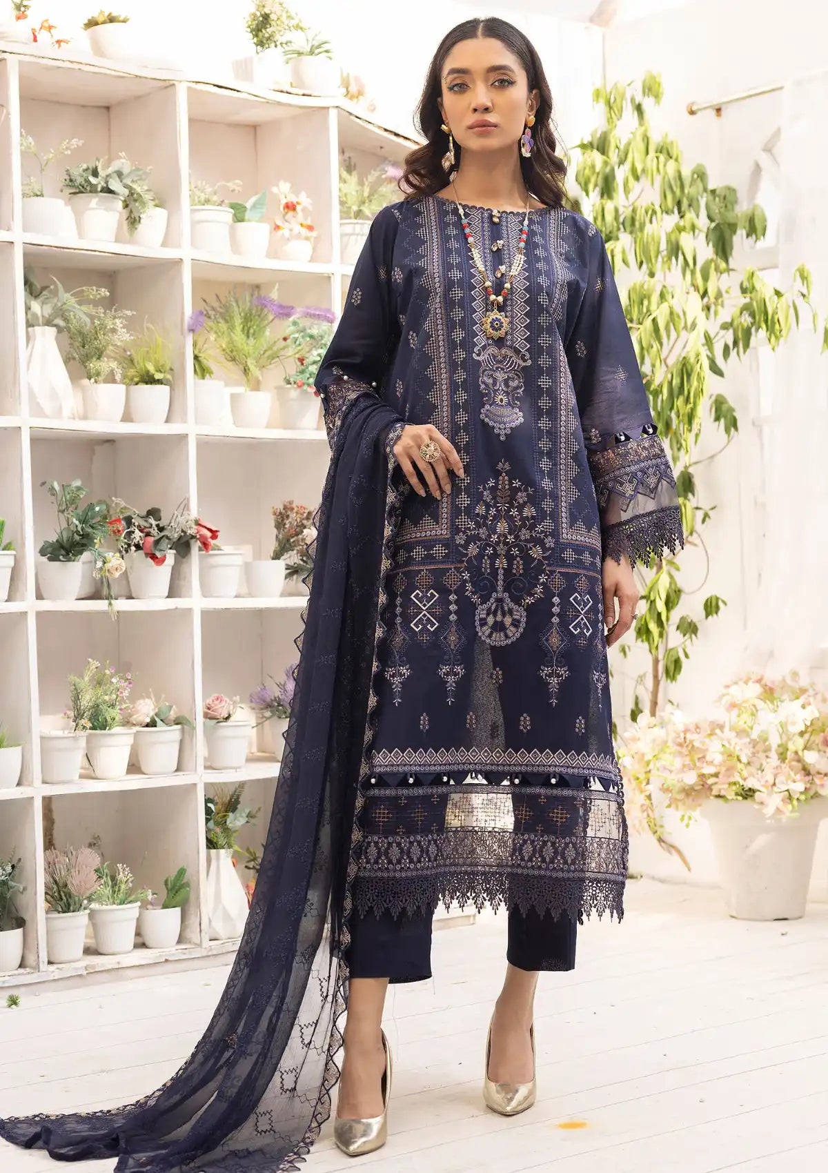 Ayla Zahra Singhar Luxury Emb Karandi'23 SNAZ 11 - Mohsin Saeed Fabrics