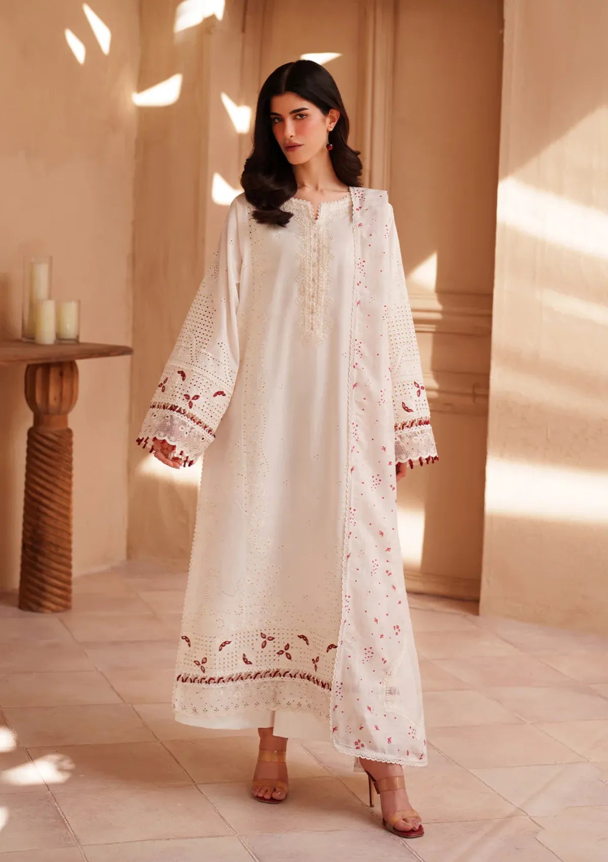 Iznik Eid Emb Lawn'26 EL-06