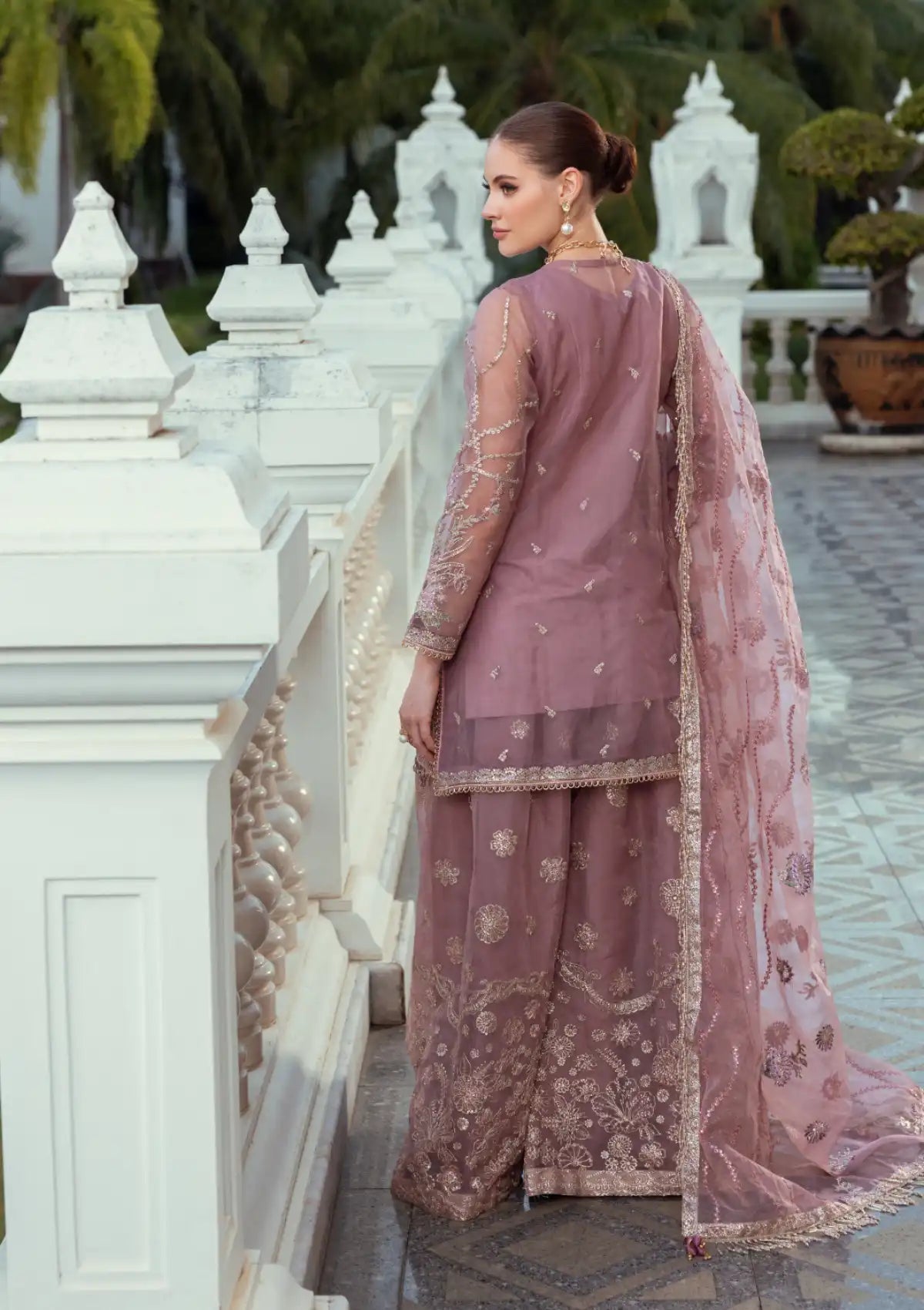 mohsin-saeed-fabrics-is-selling-online-and-in stores-Luxury-daily-wear-wedding-wear-formal-wear-in-budgeted-price-This-product-is-from-zeenat-luxury-lawn-by-zebtan25-zn-04-is-available-on-Mohsin-saeed-fabrics-website.