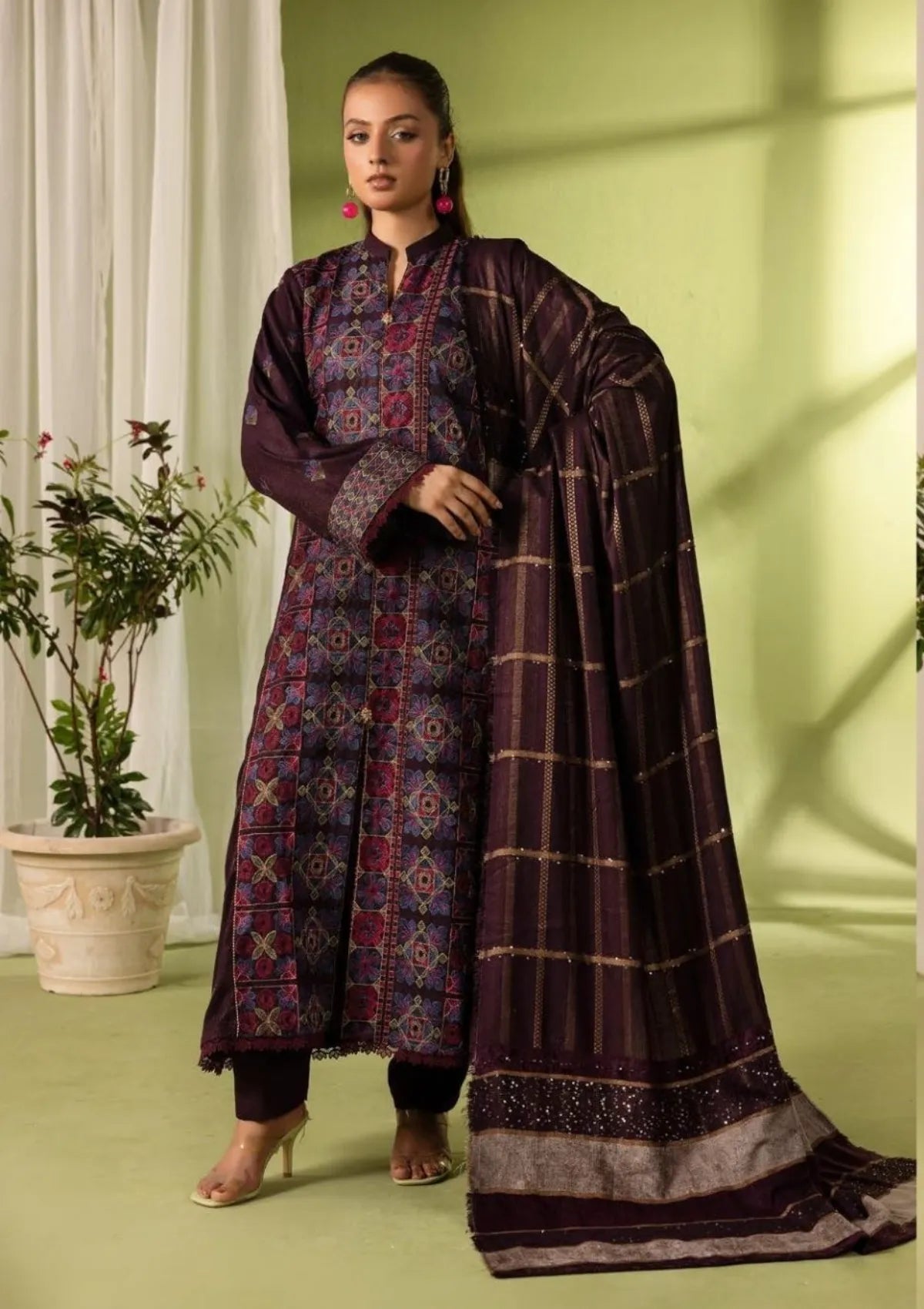 Ishq By Khoobsurat Peach Leather'25 IS-03