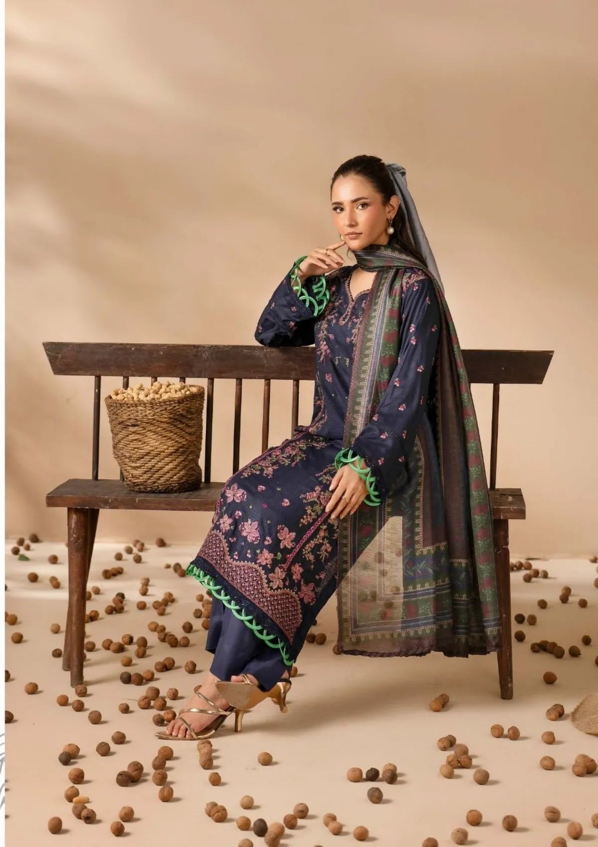 Khoobsurat Emb Slub Linen'25 EK-304