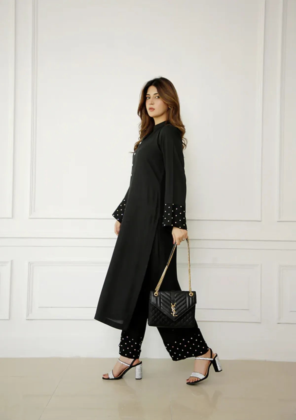 mohsin-saeed-fabrics-luxury-fashion-collection-daily-wear-wedding-and-formal-in-budget-This-product-is-from-sidra-fahad-summer-elora-325-sf-196-is-available-on-Mohsin-saeed-fabrics-website.