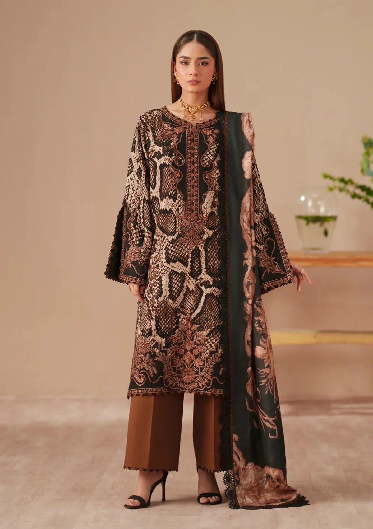 Bin Ilyas Jojo Summer '26 D-83A