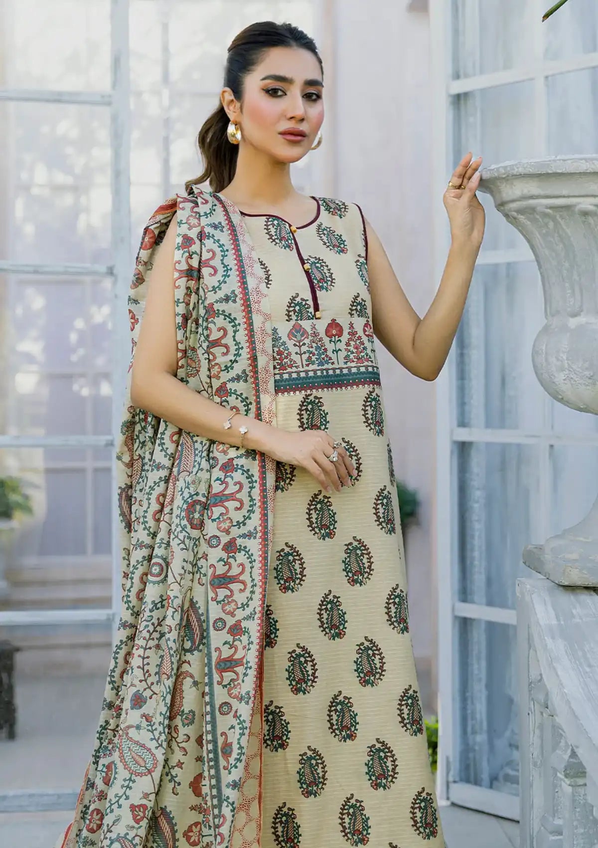 Safwa Blueberry Doria Lawn Vol-01'24 BLB-03 - Mohsin Saeed Fabrics