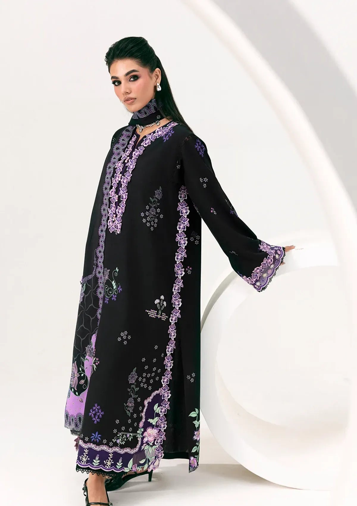 Qalamkar Qprints Linen'26 QPW-09 B Sajal