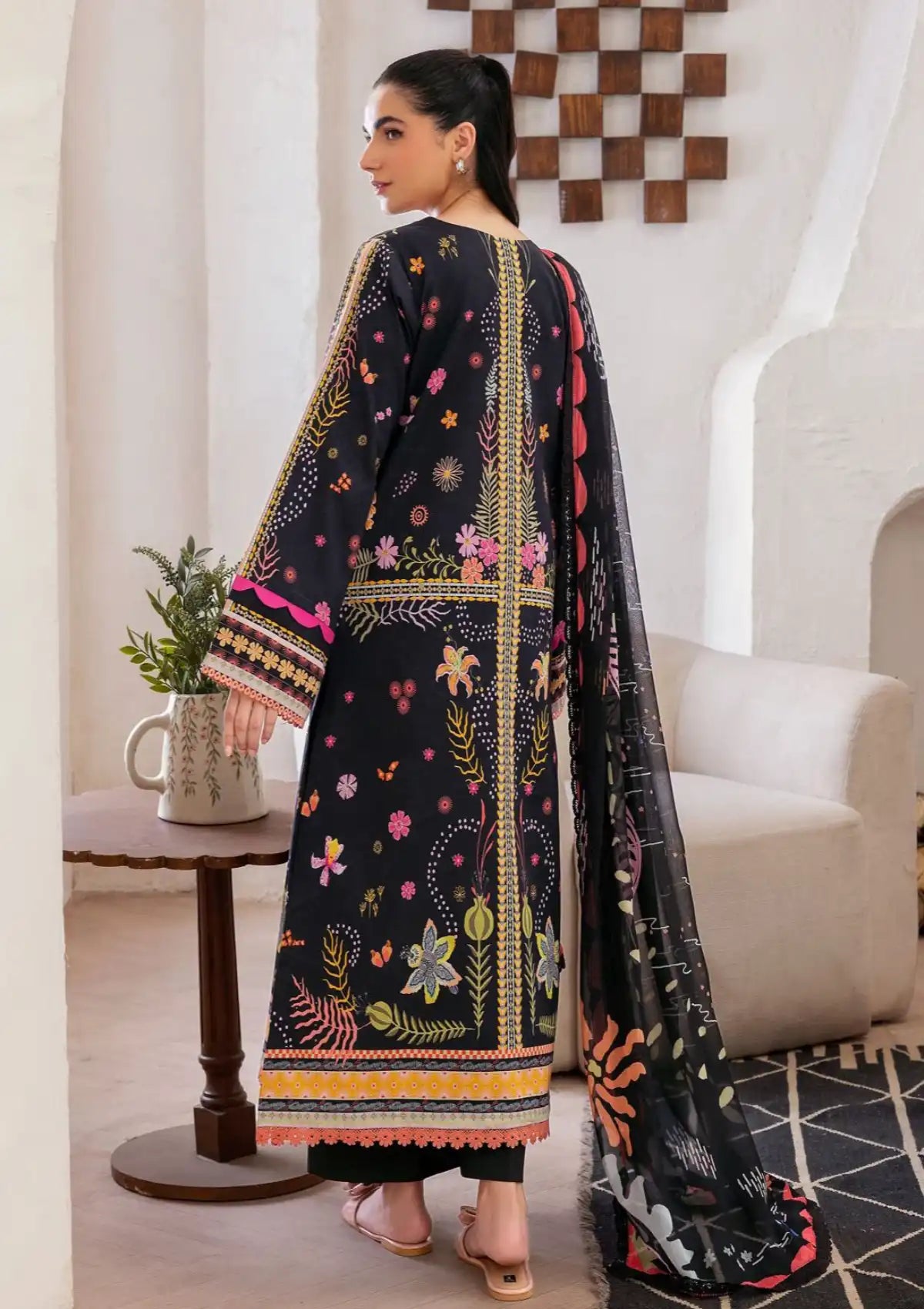 mohsin-saeed-fabrics-affordable-luxury-outfits-for-daily-formal-and-wedding-wear-This-product-is-from-florent-luxury-prints25-fl-8b-is-available-on-Mohsin-saeed-fabrics-website.