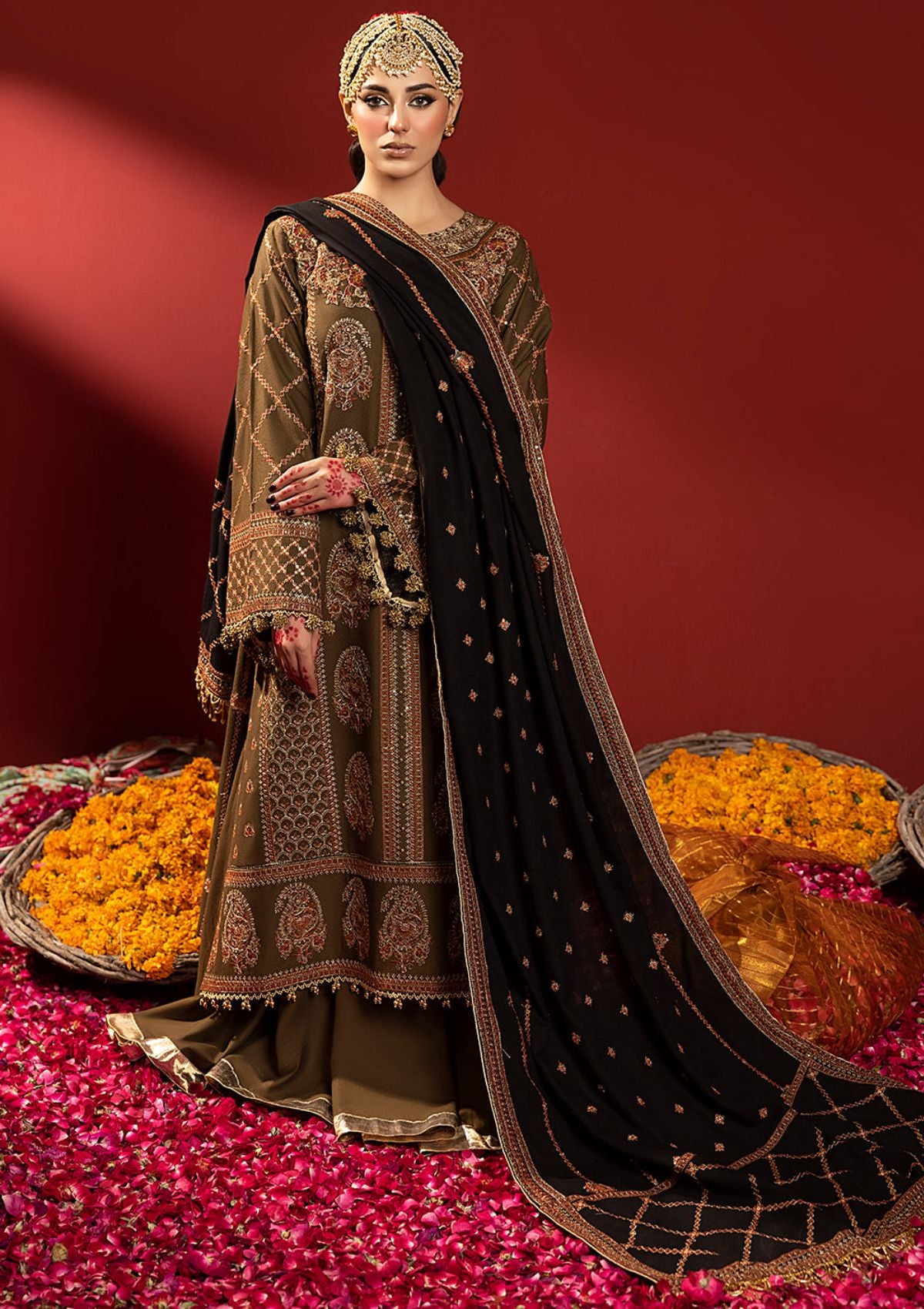 Bin Ilyas Laal Luxury Winter'23 1516-A - Mohsin Saeed Fabrics