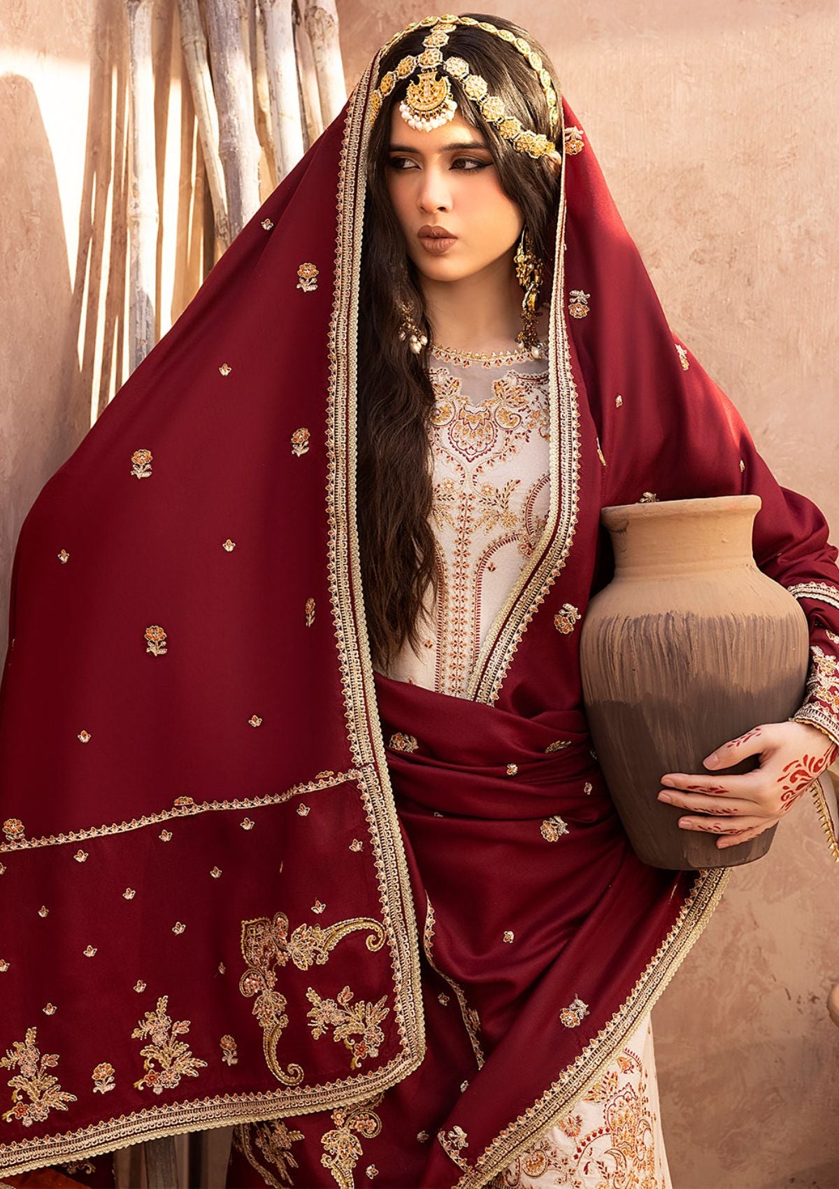 Bin Ilyas Laal Luxury Winter'23 1517-B - Mohsin Saeed Fabrics