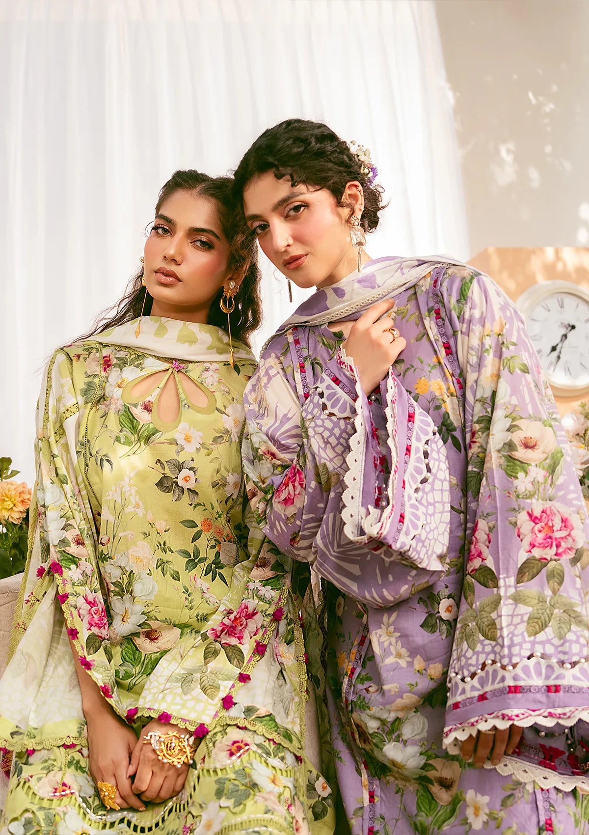 mohsin-saeed-fabrics-designer-daily-wear-formal-and-wedding-suits-within-budget-This-product-is-from-elaf-prints-lawn25-vol-2-eps-5a-lush-radiance-is-available-on-Mohsin-saeed-fabrics-website.