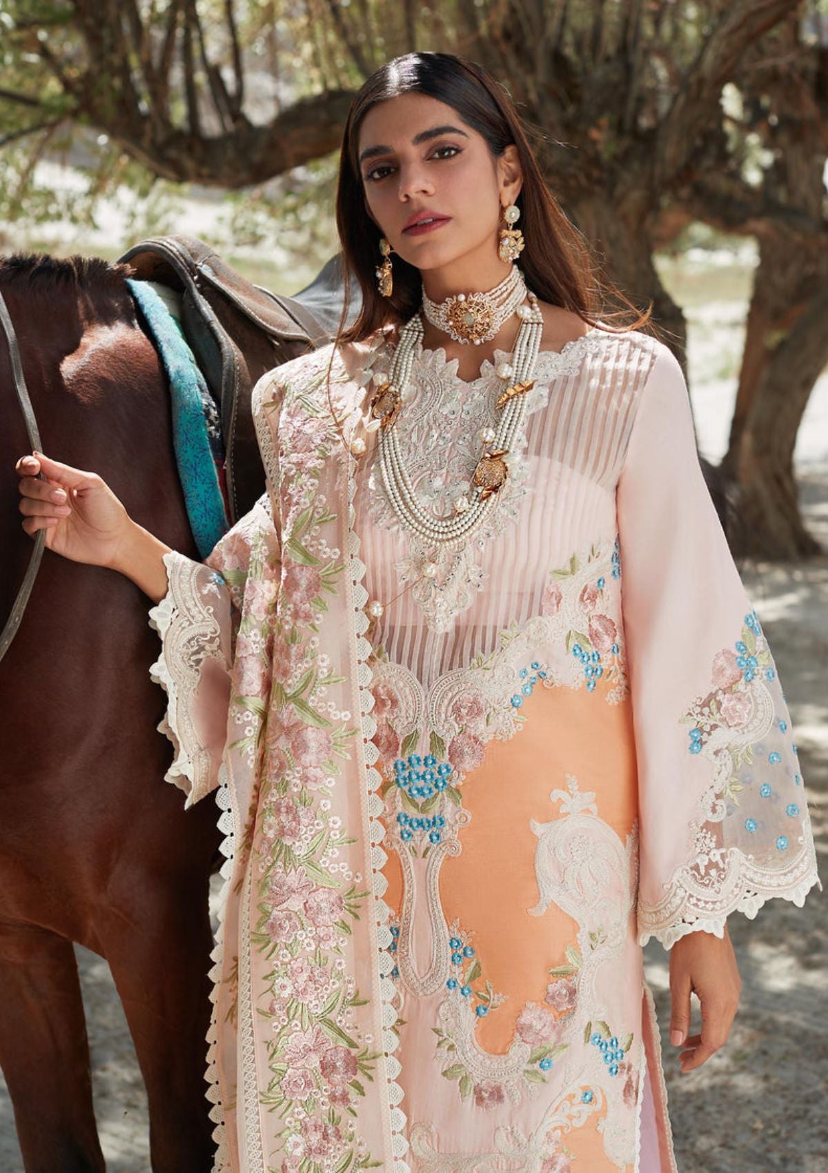 Crimson Luxury Lawn'23 D-8B - Mohsin Saeed Fabrics