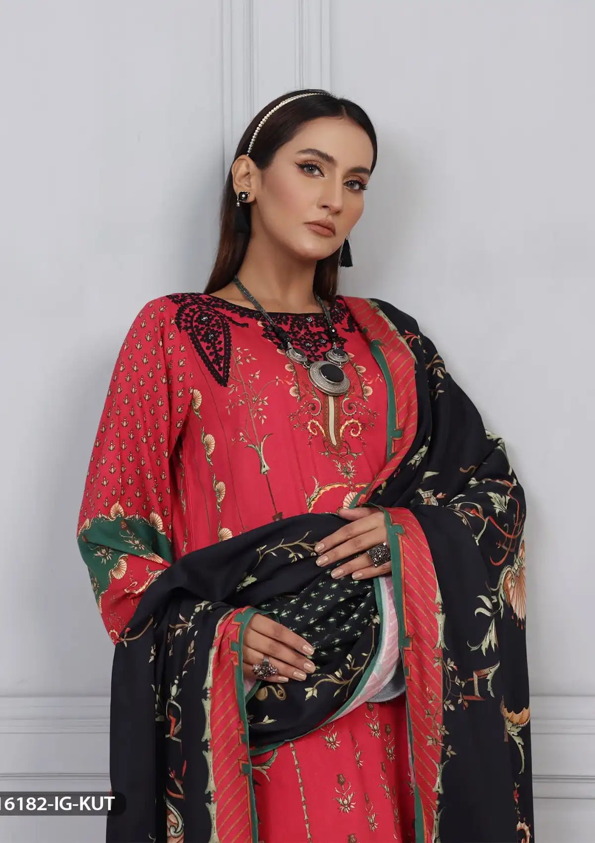 ShaPosh Casual Pret (16182-IG-KUT) - Mohsin Saeed Fabrics