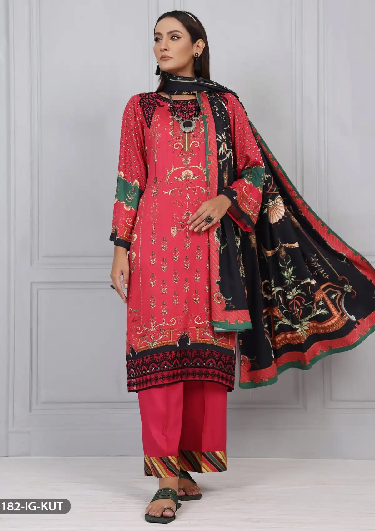 ShaPosh Casual Pret (16182-IG-KUT) - Mohsin Saeed Fabrics