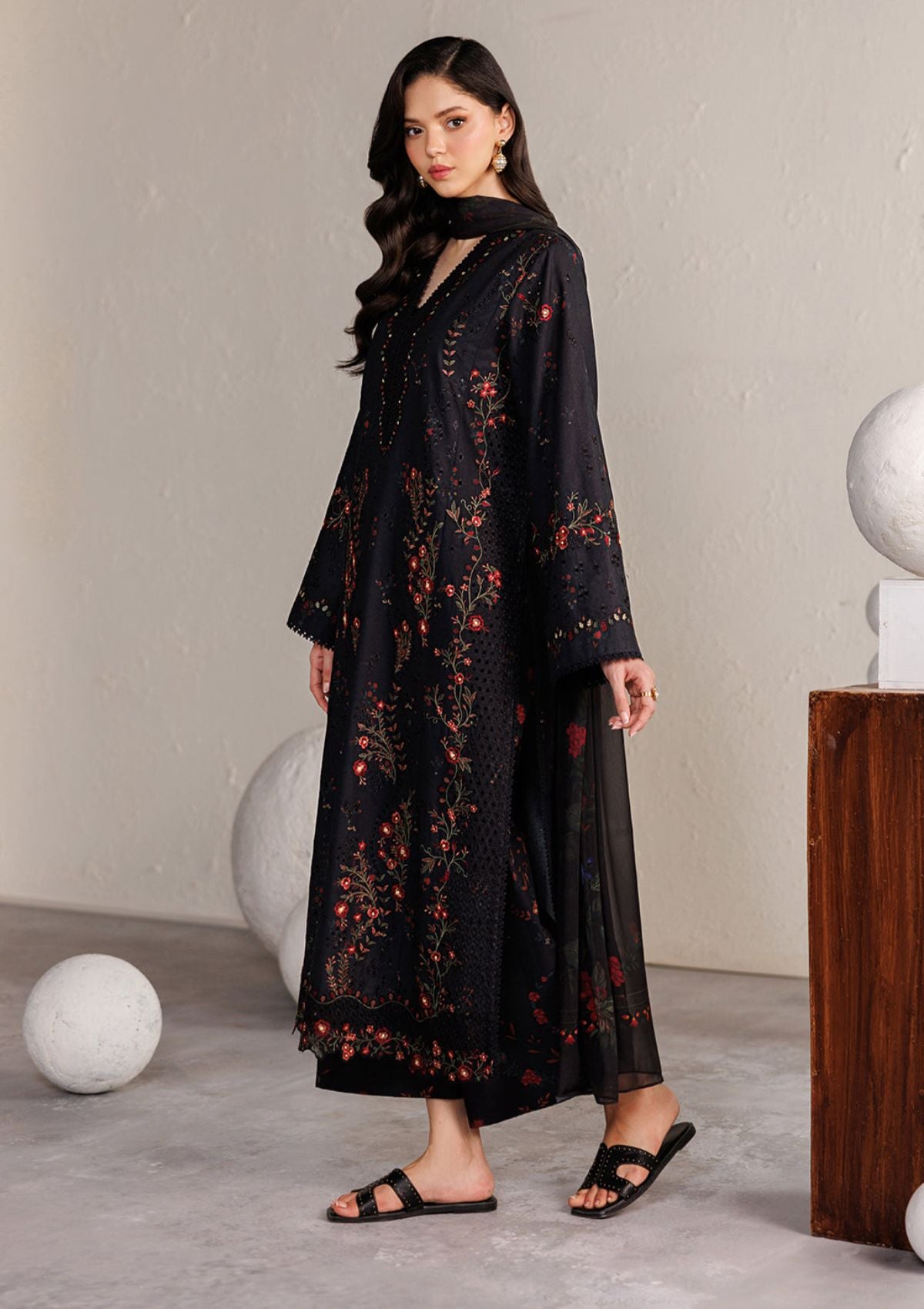 Iznik Festive Lawn'26 IBE-11