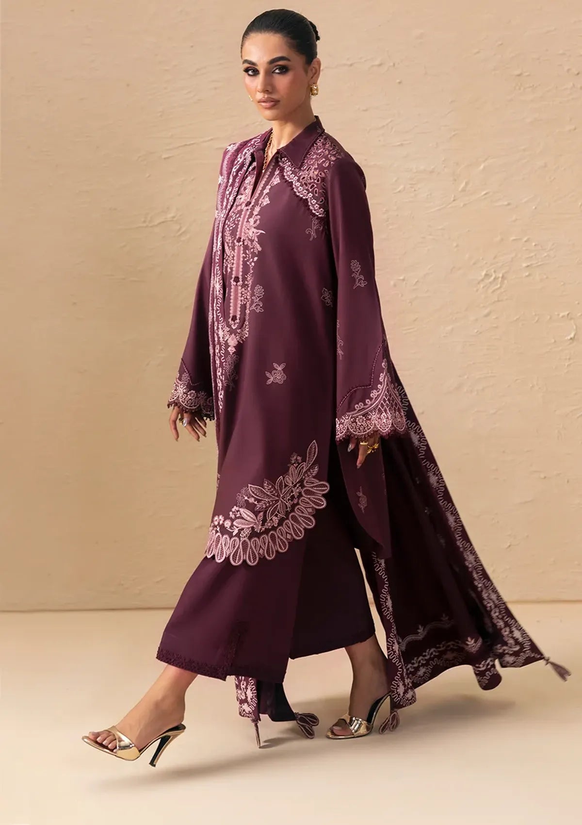 Qalamkar Qprints Linen'26 QPW-02 B Veena