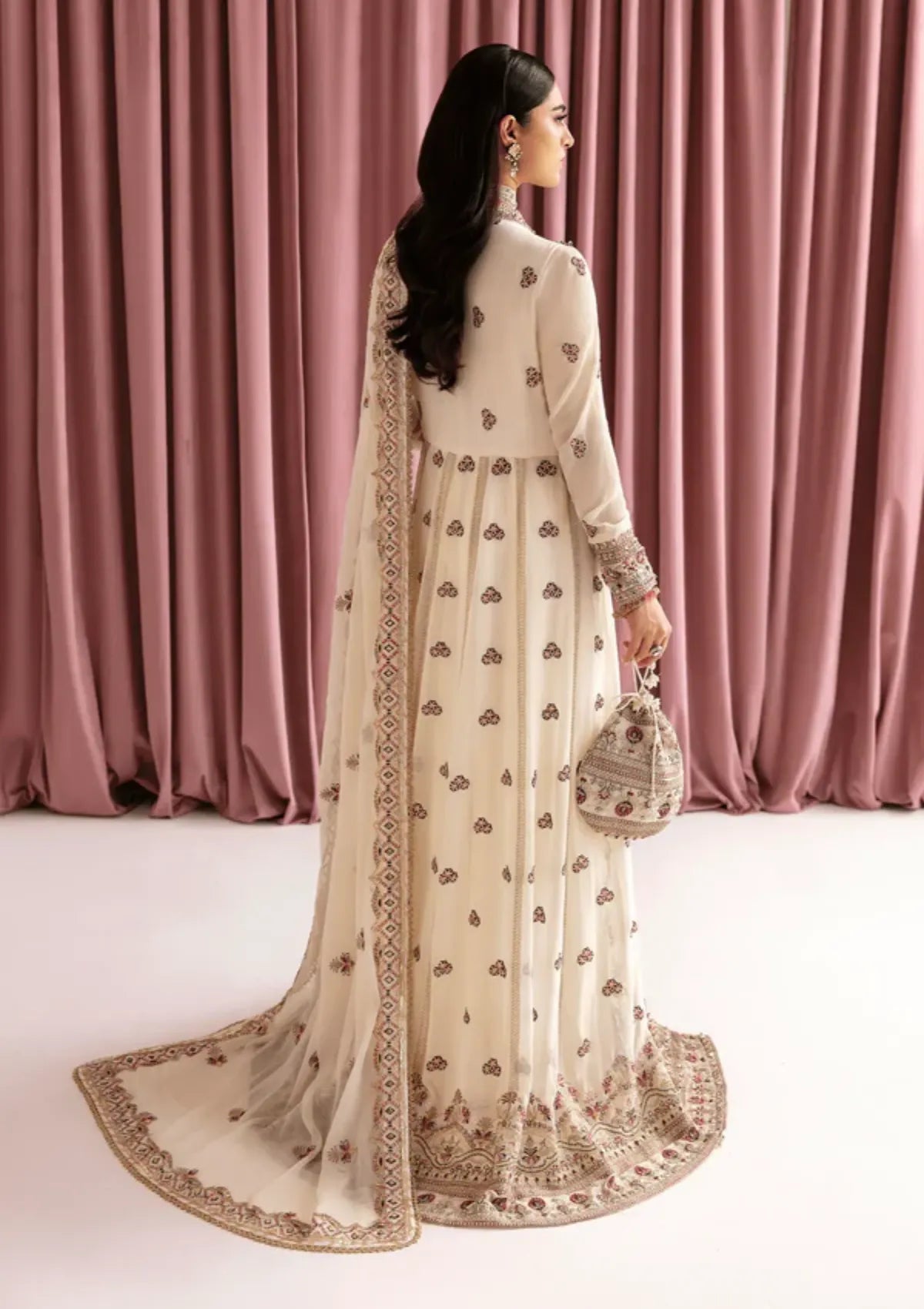 mohsin-saeed-fabrics-luxury-fashion-collection-daily-wear-wedding-and-formal-in-budget-This-product-is-from-fabiha-fatima-zebaish-festive25-d-02-evara-is-available-on-Mohsin-saeed-fabrics-website.