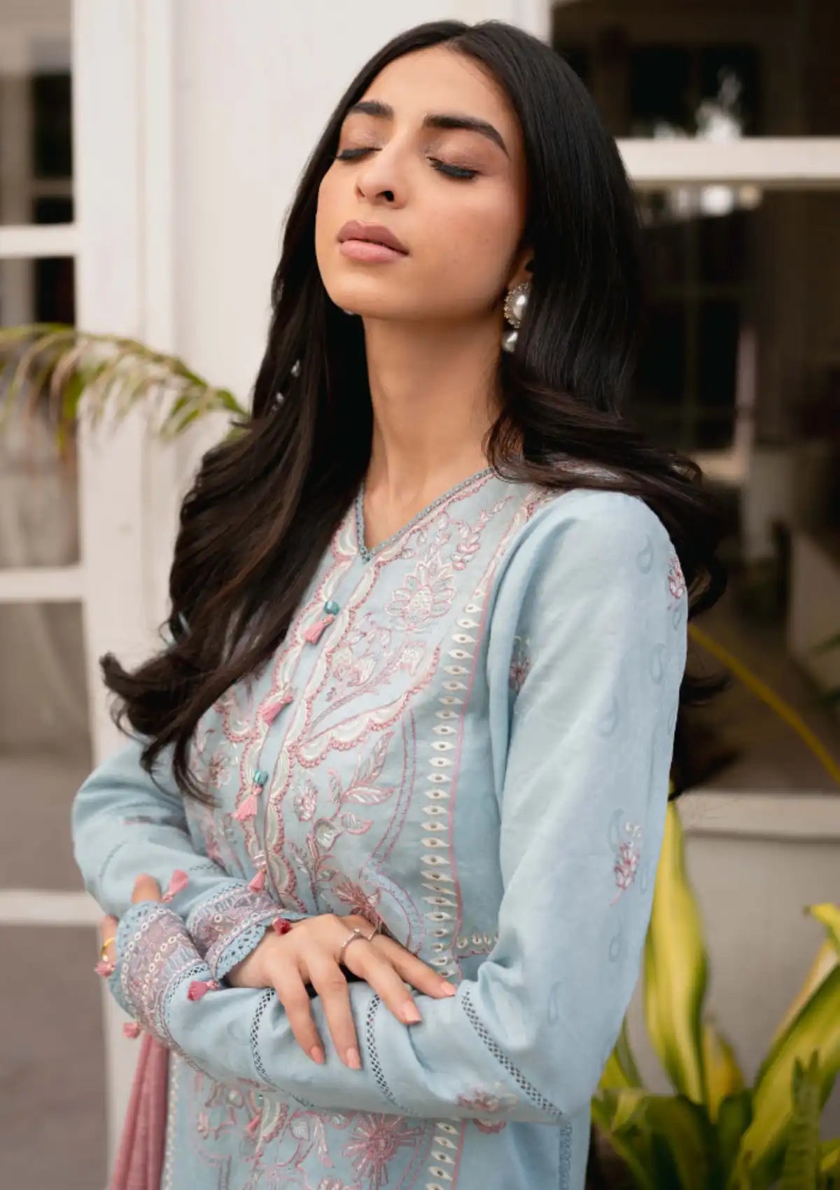 mohsin-saeed-fabrics-affordable-luxury-outfits-for-daily-formal-and-wedding-wear-This-product-is-from-mirha-by-humdum25-d-07-is-available-on-Mohsin-saeed-fabrics-website.