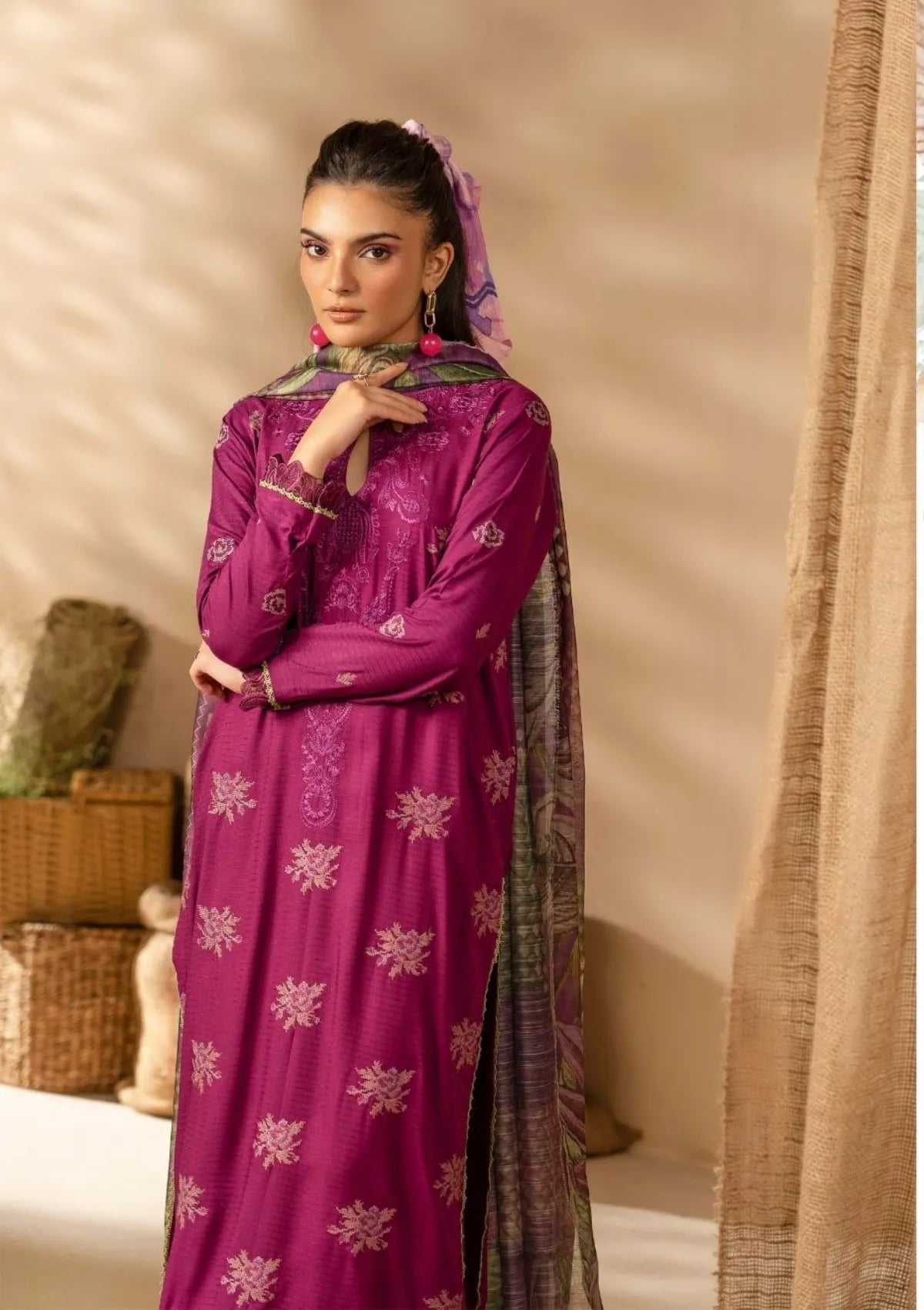 Khoobsurat Emb Slub Linen'25 EK-308