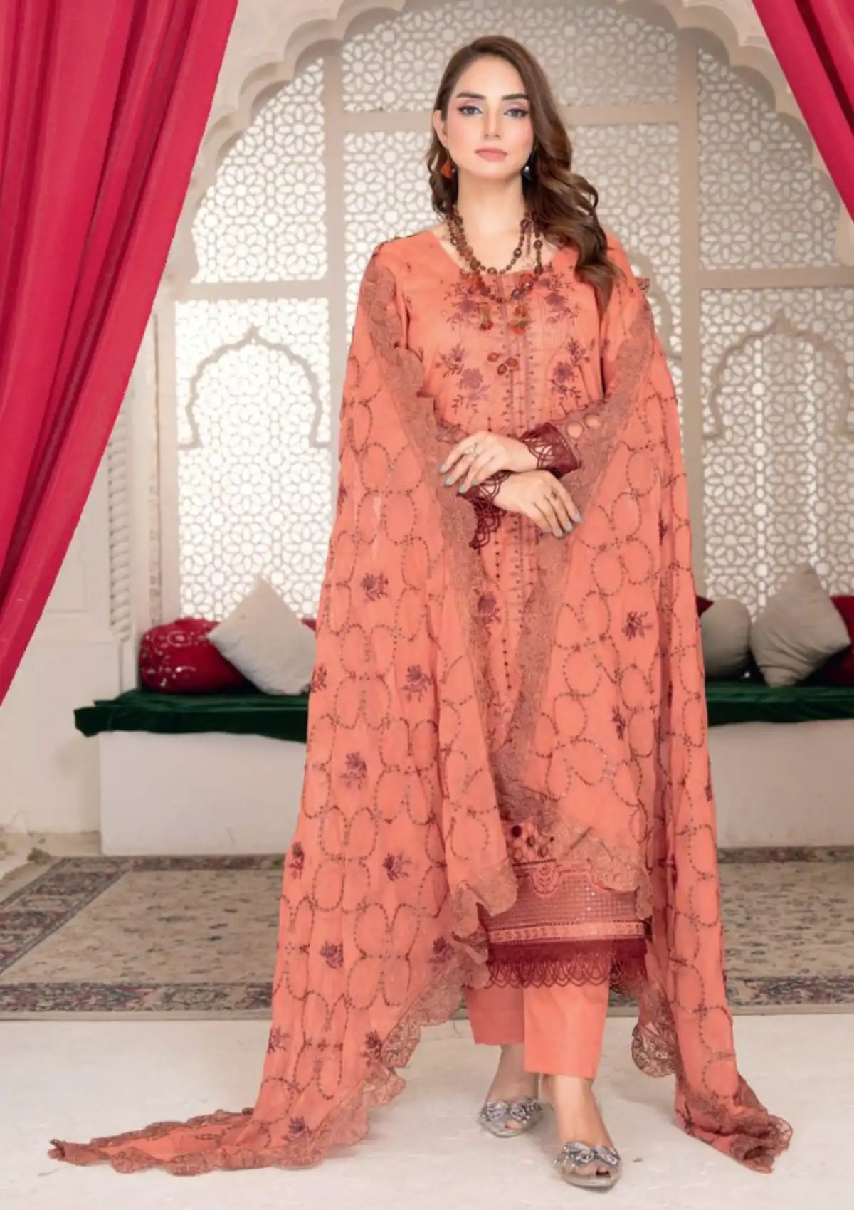 mohsin-saeed-fabrics-is-selling-online-and-in stores-Luxury-daily-wear-wedding-wear-formal-wear-in-budgeted-price-This-product-is-from-riaz-arts-dastak-luxury-lawn25-d-06-is-available-on-Mohsin-saeed-fabrics-website.