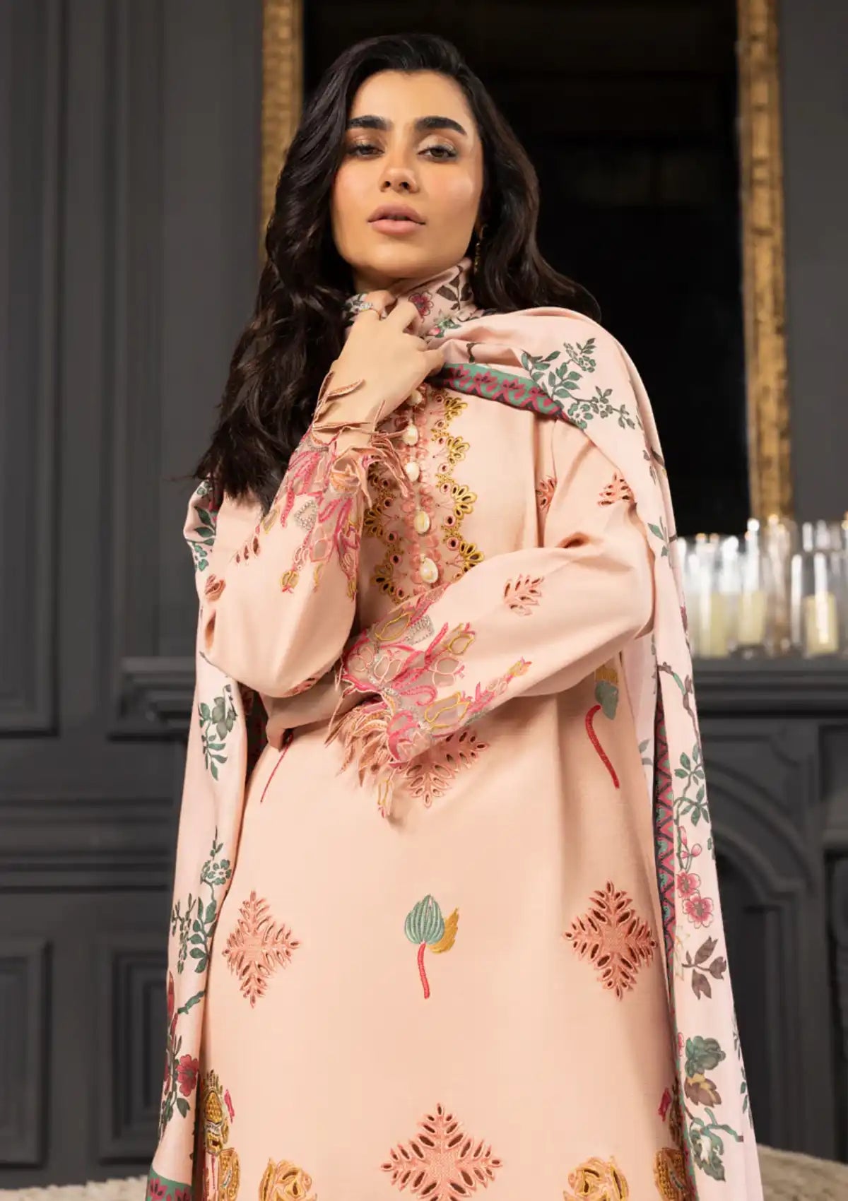 Rang Rasiya Carnation Khaddar'23 D-04 ZIMAL - Mohsin Saeed Fabrics