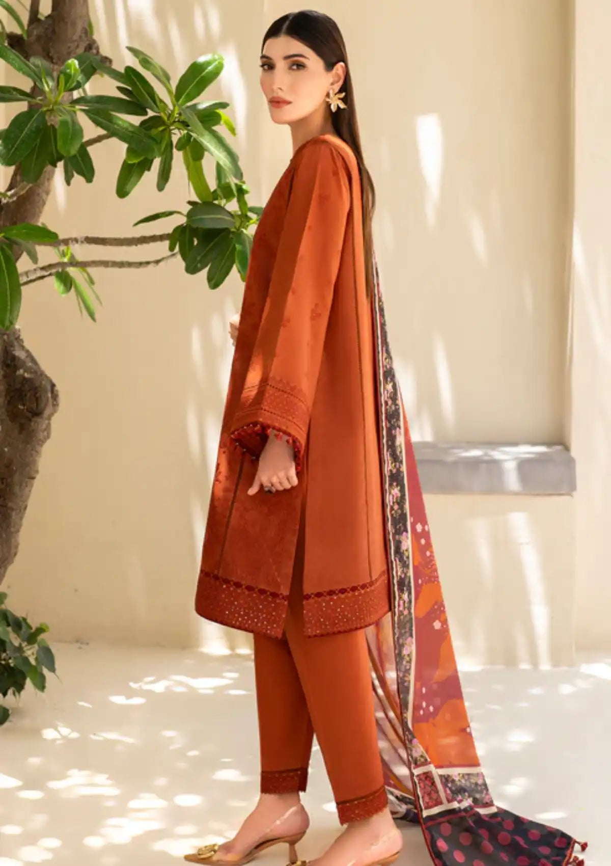 Jazmin Iris Eid Lawn'24 D-05 - Mohsin Saeed Fabrics
