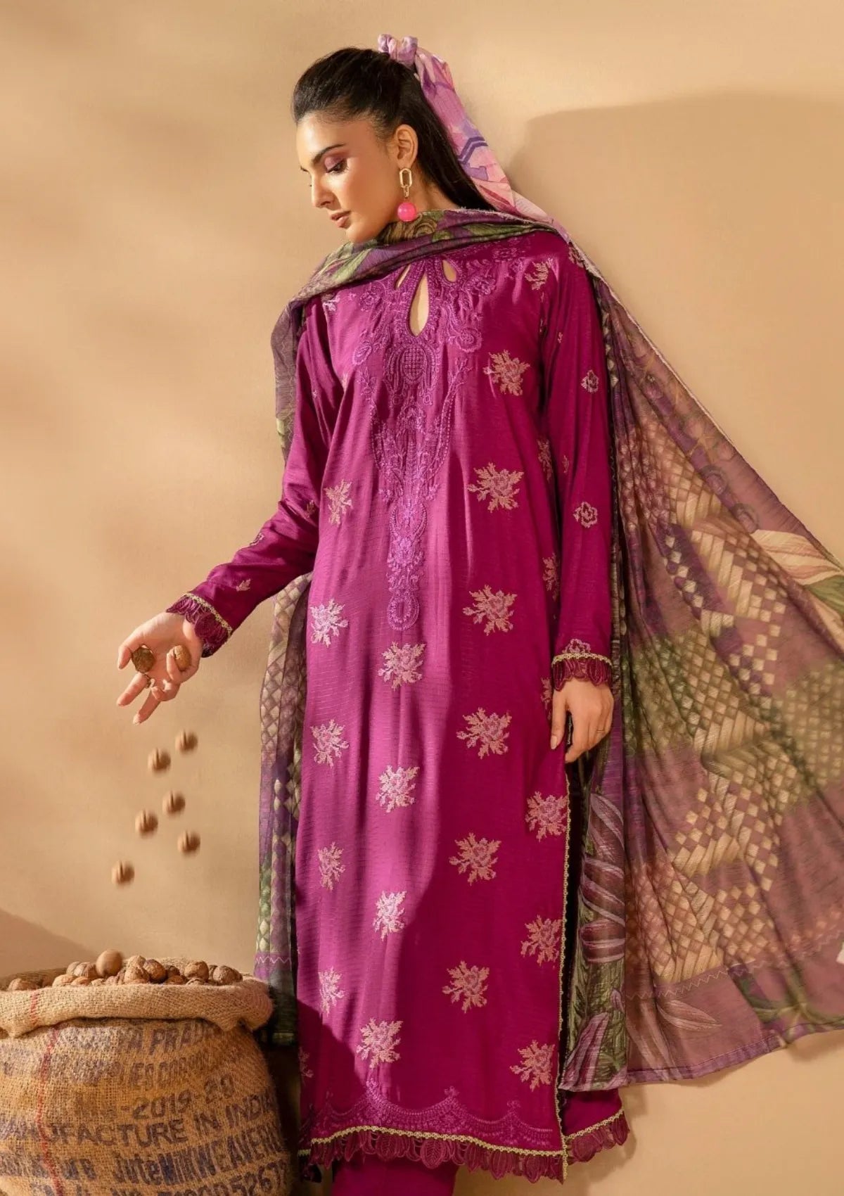 Khoobsurat Emb Slub Linen'25 EK-308