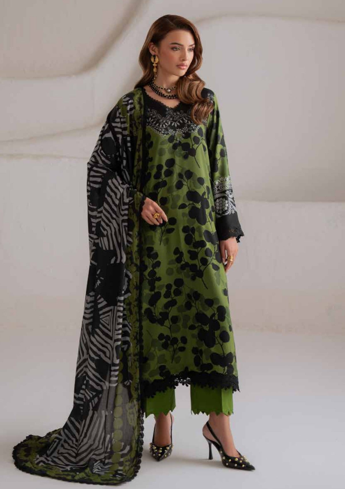 Nureh Signature Prints'26 SP-219