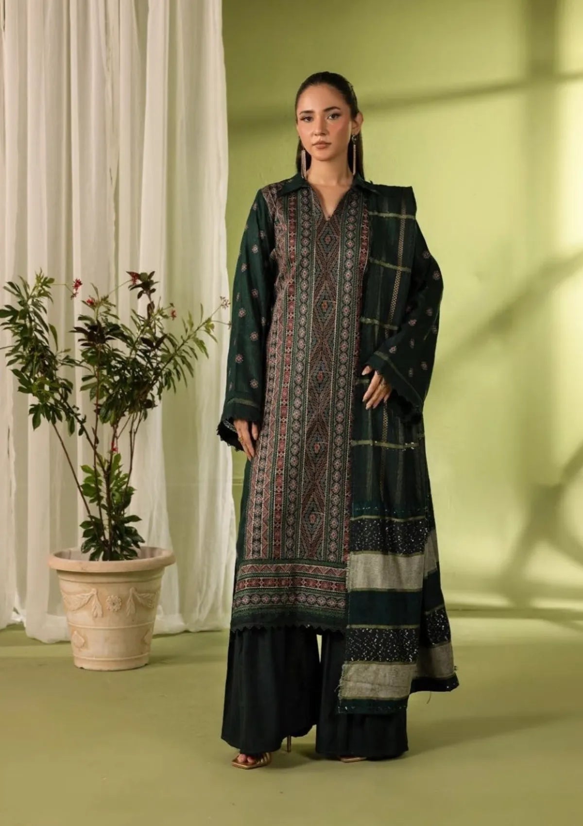 Ishq By Khoobsurat Peach Leather'25 IS-05