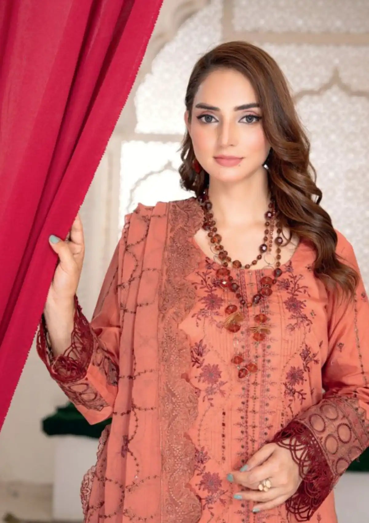 mohsin-saeed-fabrics-is-selling-online-and-in stores-Luxury-daily-wear-wedding-wear-formal-wear-in-budgeted-price-This-product-is-from-riaz-arts-dastak-luxury-lawn25-d-06-is-available-on-Mohsin-saeed-fabrics-website.
