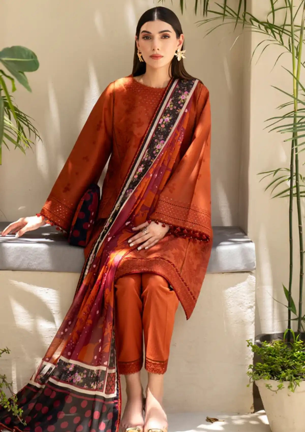 Jazmin Iris Eid Lawn'24 D-05 - Mohsin Saeed Fabrics