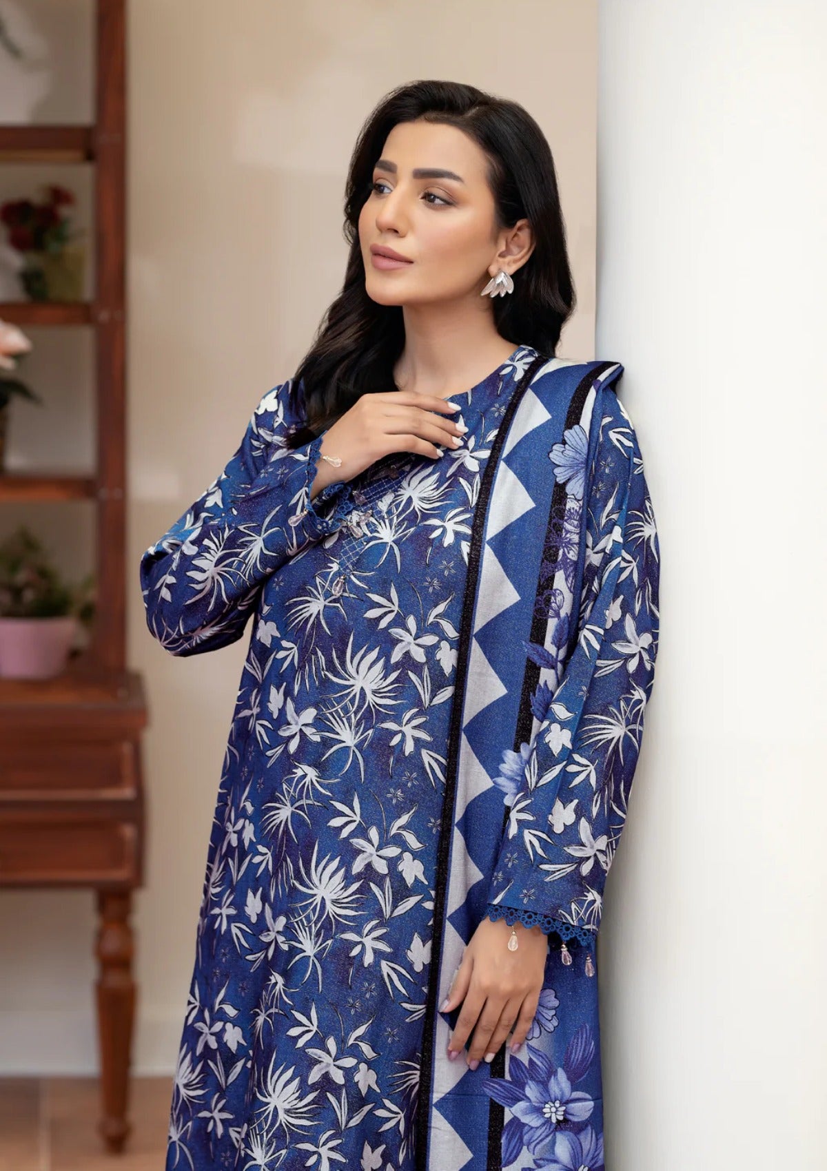 Johra Azreen Winter'25  JW-535