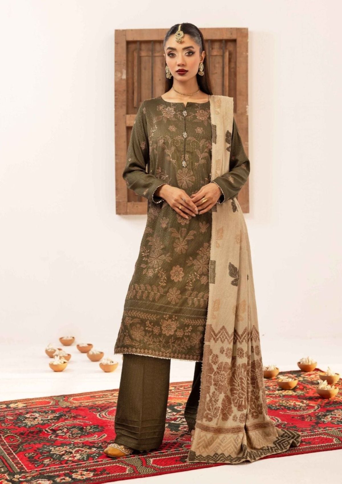 Uraan By Khoobsurat Peach Leather'25 UE-205