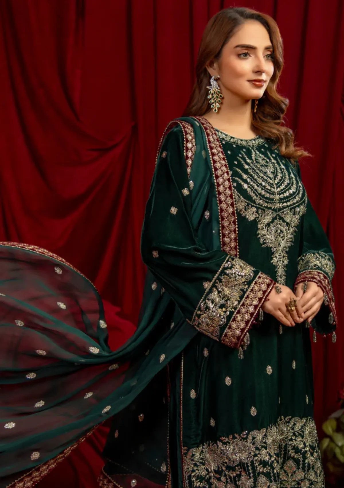 Waresha Makhmal Velvet'25 M-03 Velvet Aura