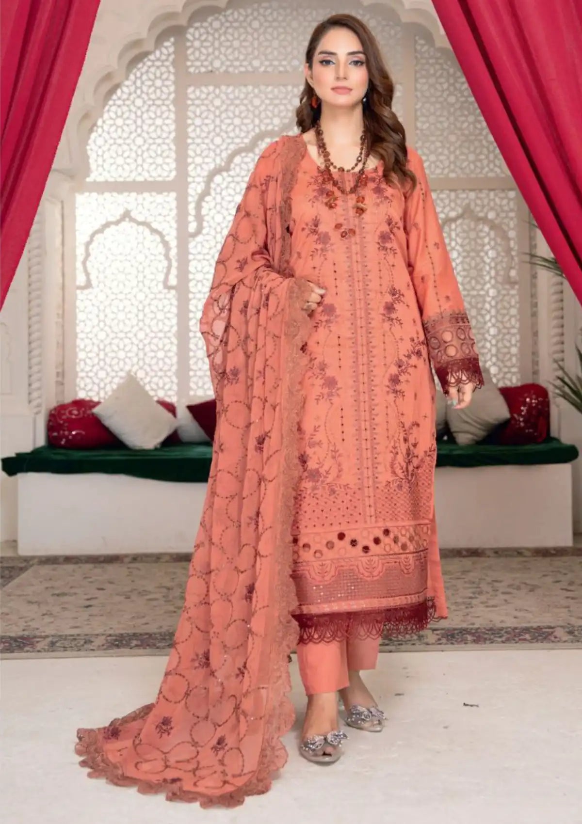 mohsin-saeed-fabrics-is-selling-online-and-in stores-Luxury-daily-wear-wedding-wear-formal-wear-in-budgeted-price-This-product-is-from-riaz-arts-dastak-luxury-lawn25-d-06-is-available-on-Mohsin-saeed-fabrics-website.